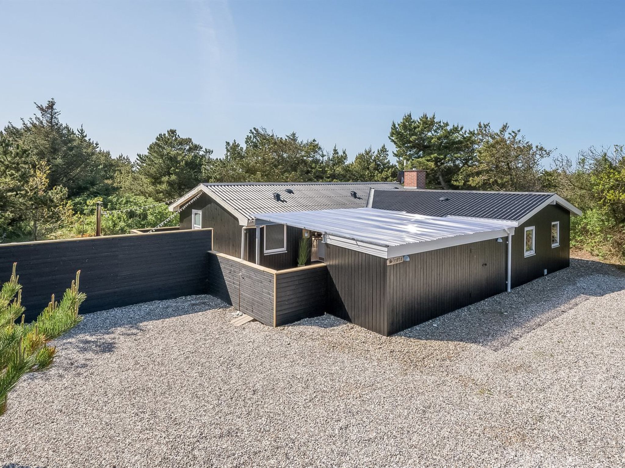 "Finne" - 800m from the sea - Outside