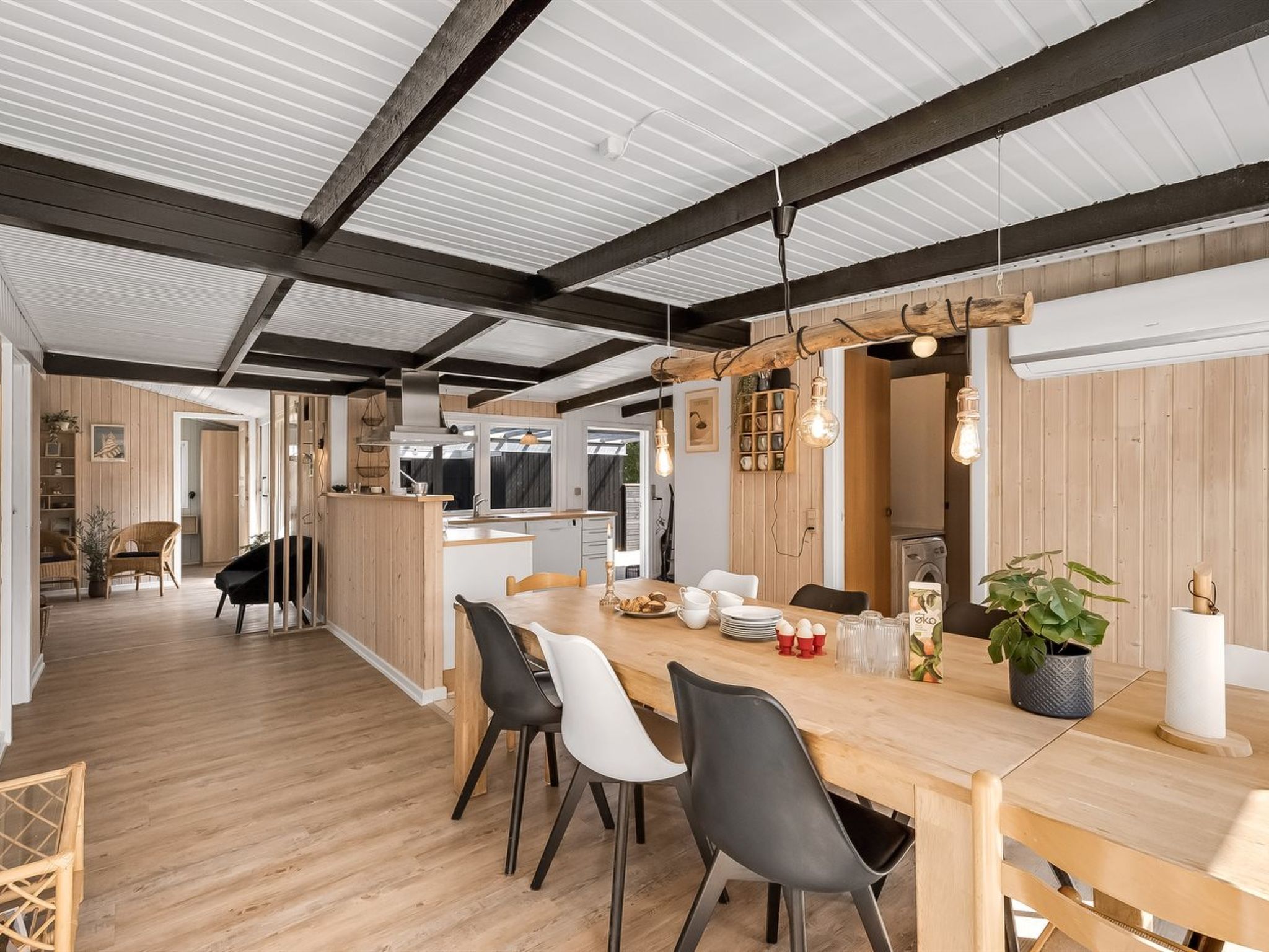 "Finne" - 800m from the sea-Binnen