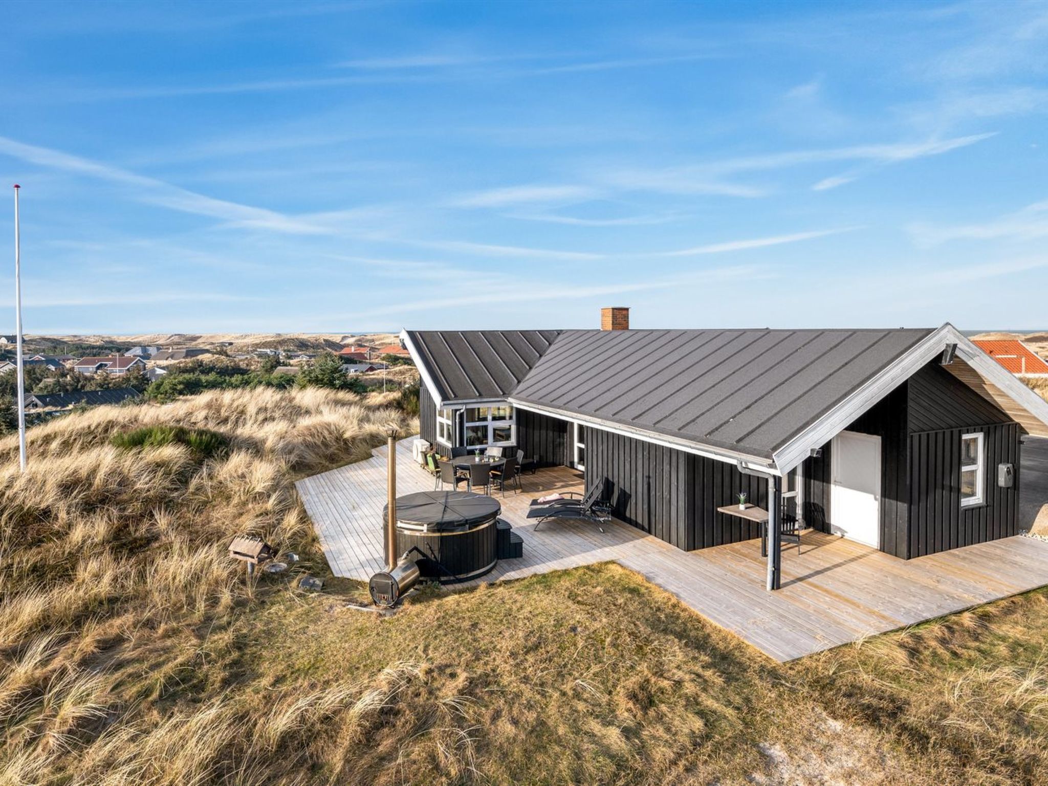 "Tahnee" - 450m from the sea - Buiten