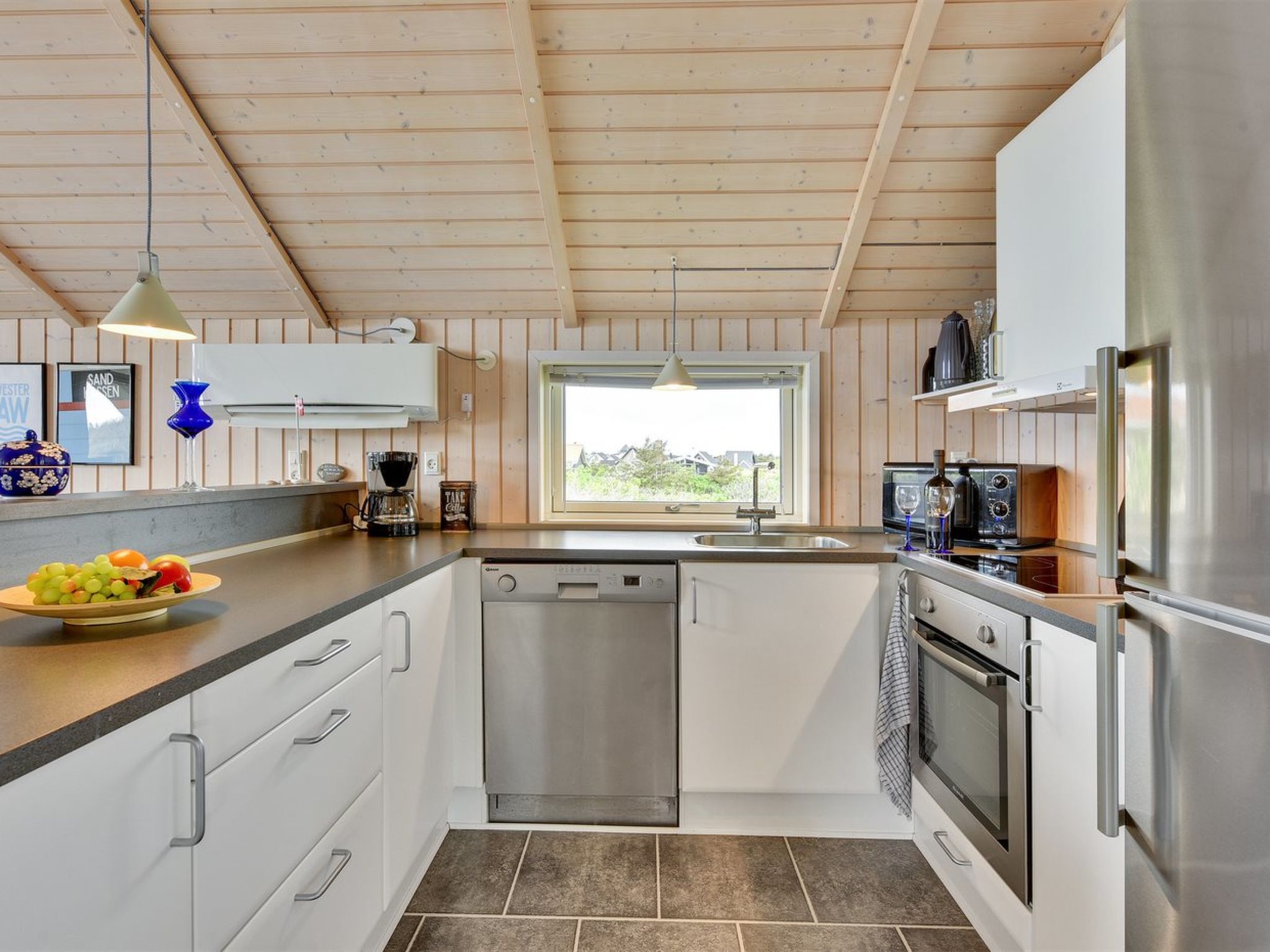 "Finnja" - 400m from the sea