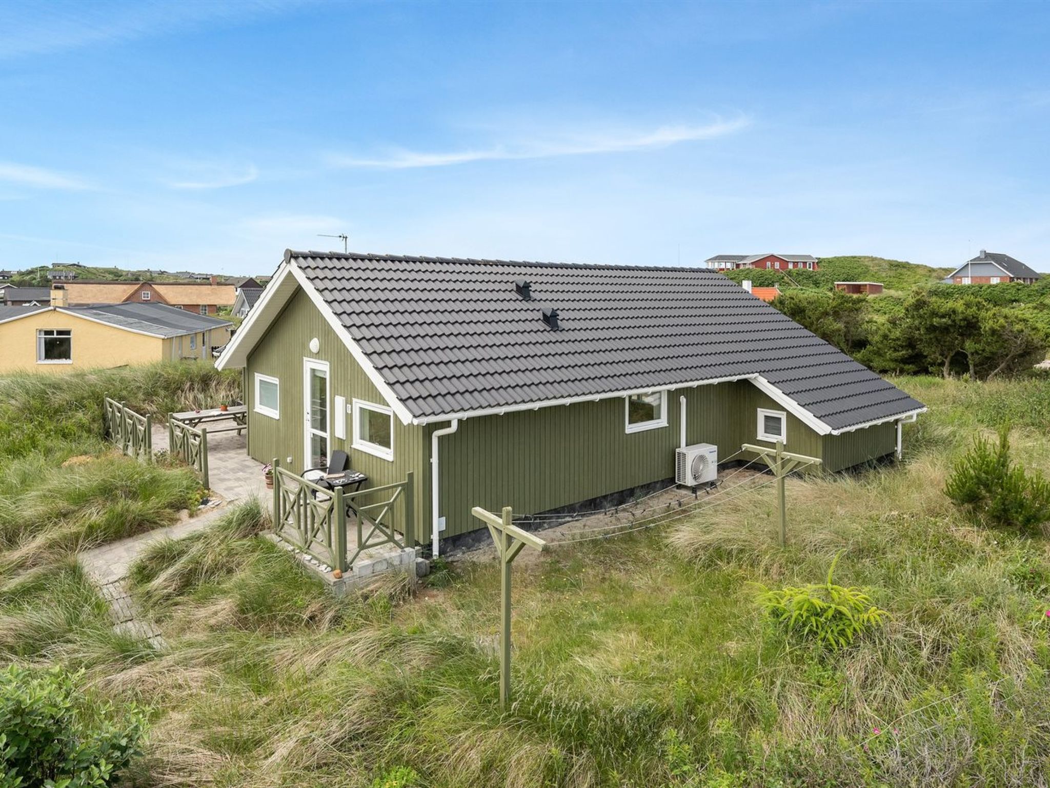 "Finnja" - 400m from the sea - Buiten