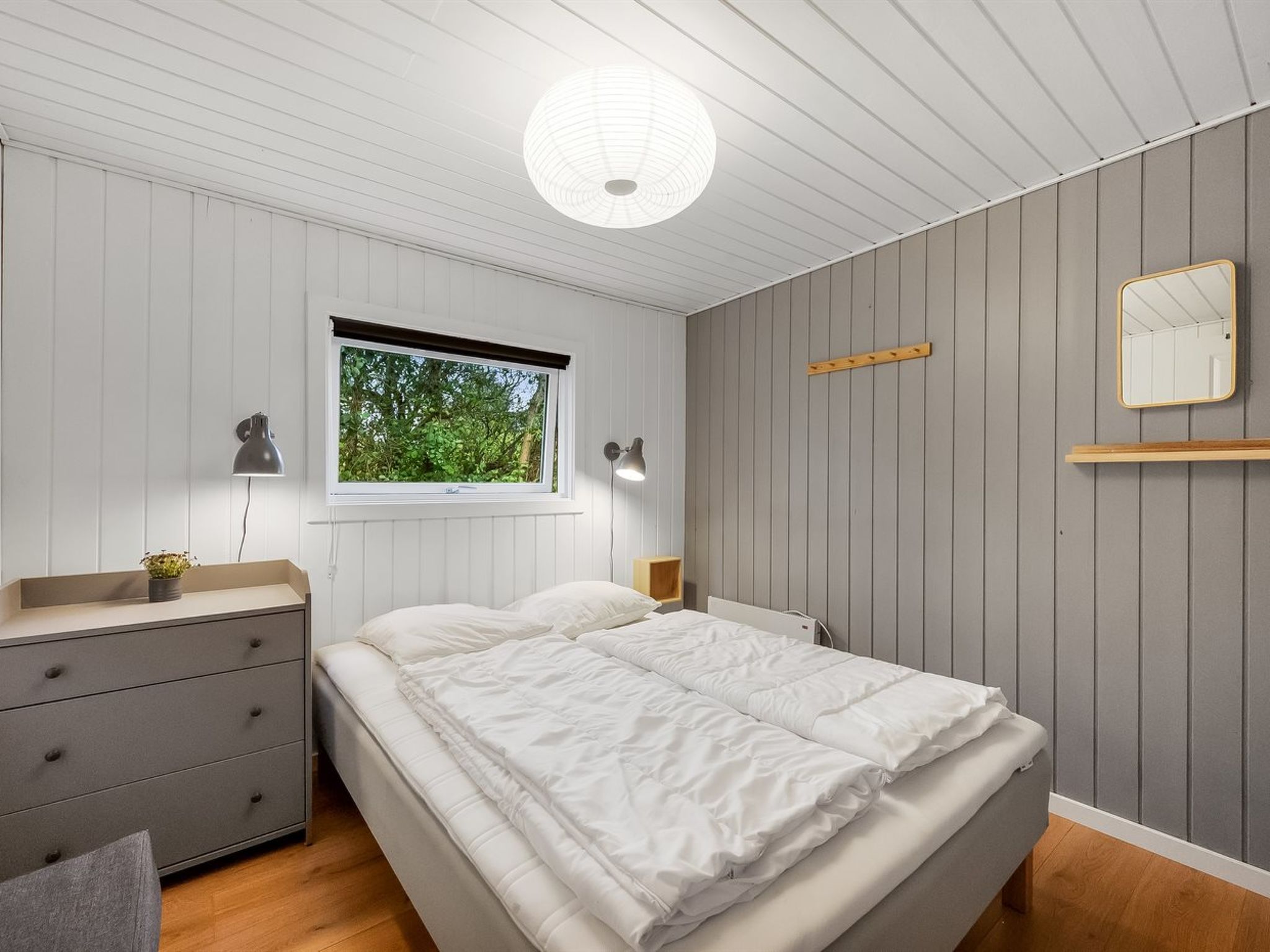 "Jerrit" - 1.4km from the sea - Inside