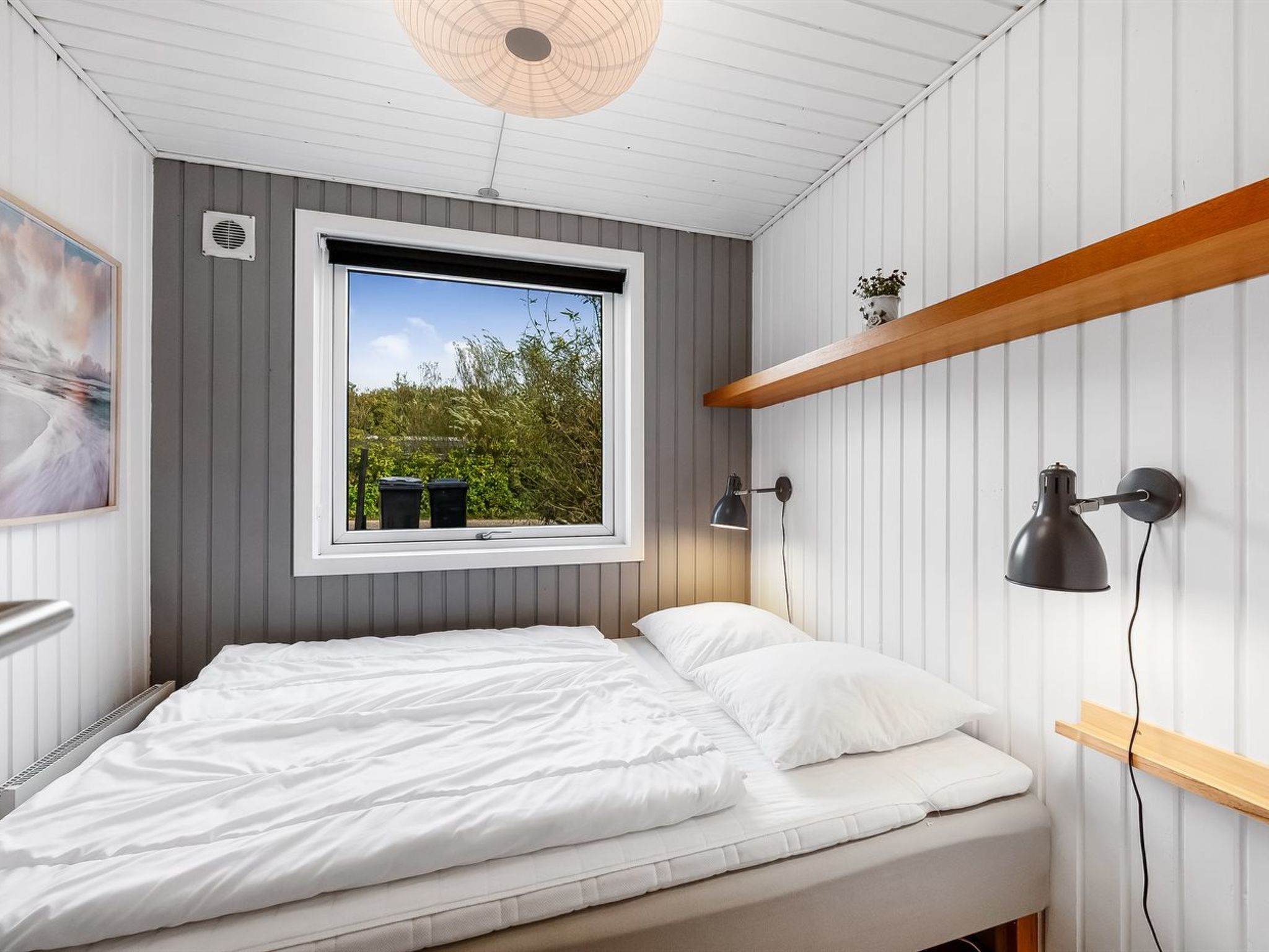 "Jerrit" - 1.4km from the sea - Inside
