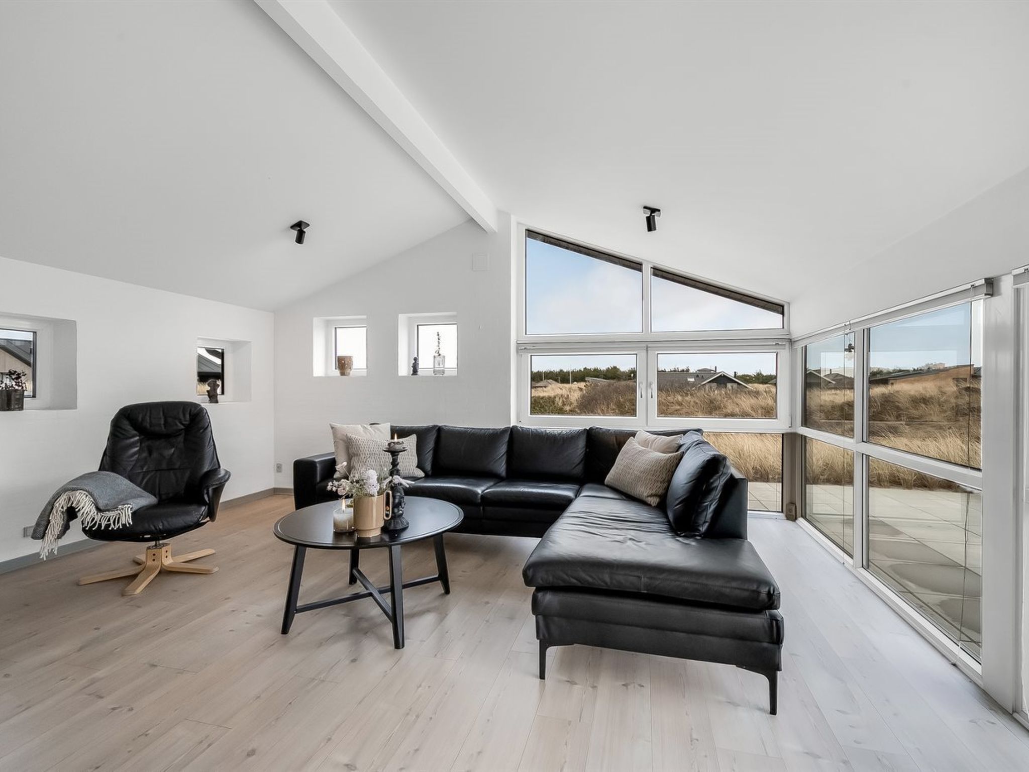 "Walther" - 300m from the sea