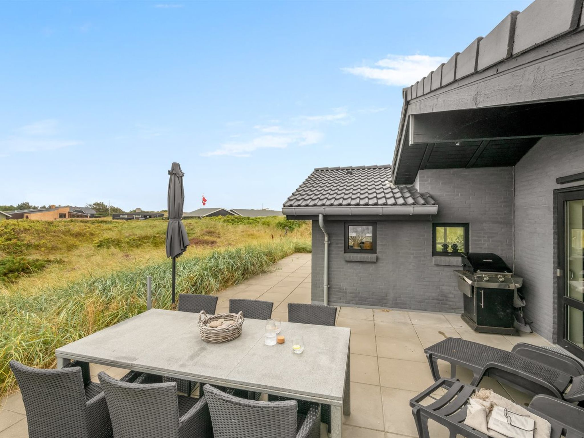 "Walther" - 300m from the sea - Outside