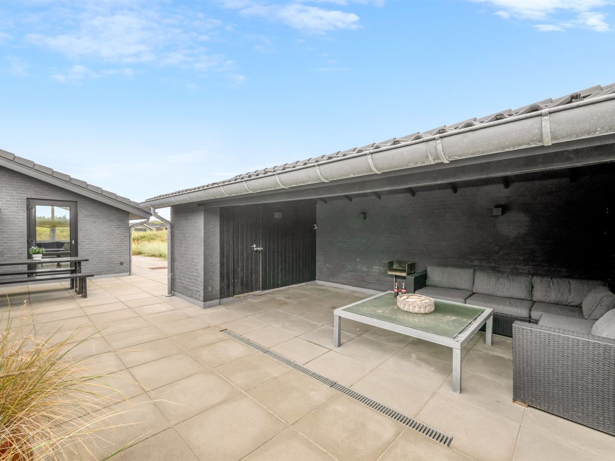 "Walther" - 300m from the sea - Outside