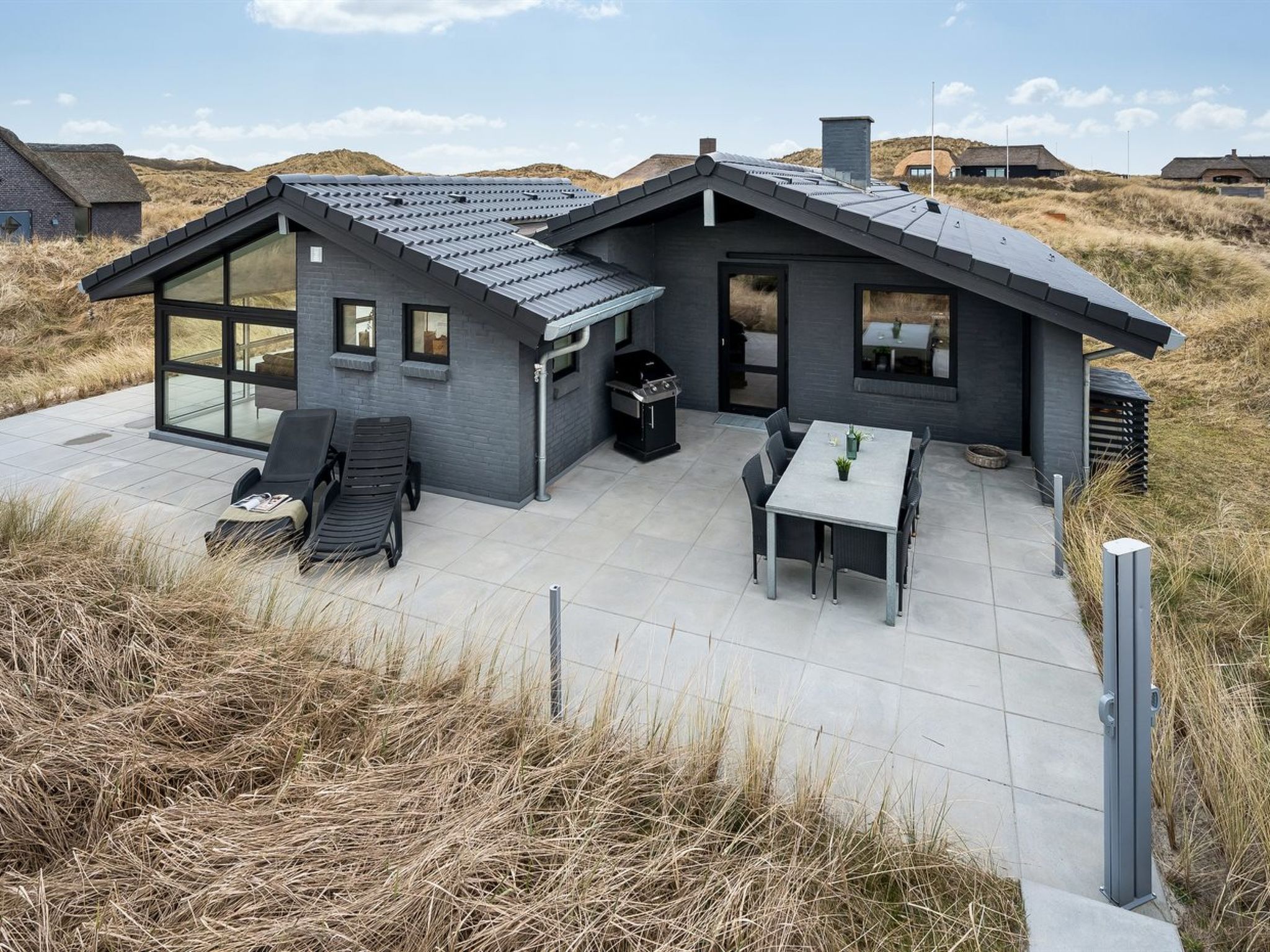 "Walther" - 300m from the sea-Buiten