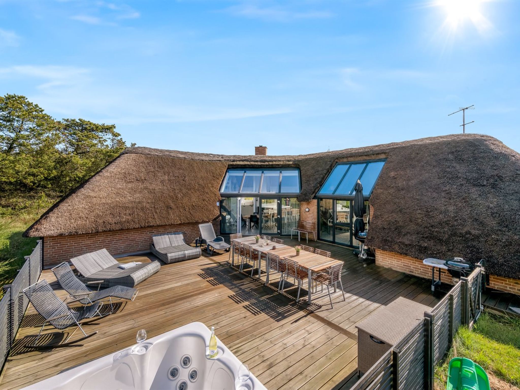 "Kimon" - 750m from the sea - Buiten