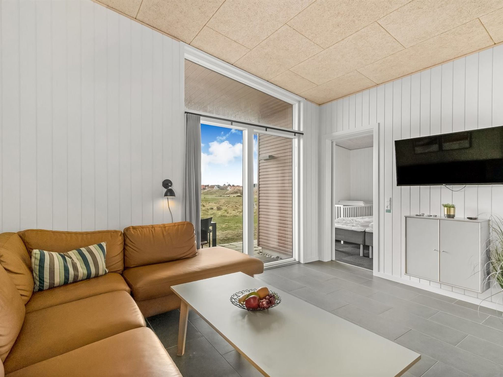 "Ilindenka" - 500m from the sea - Binnen