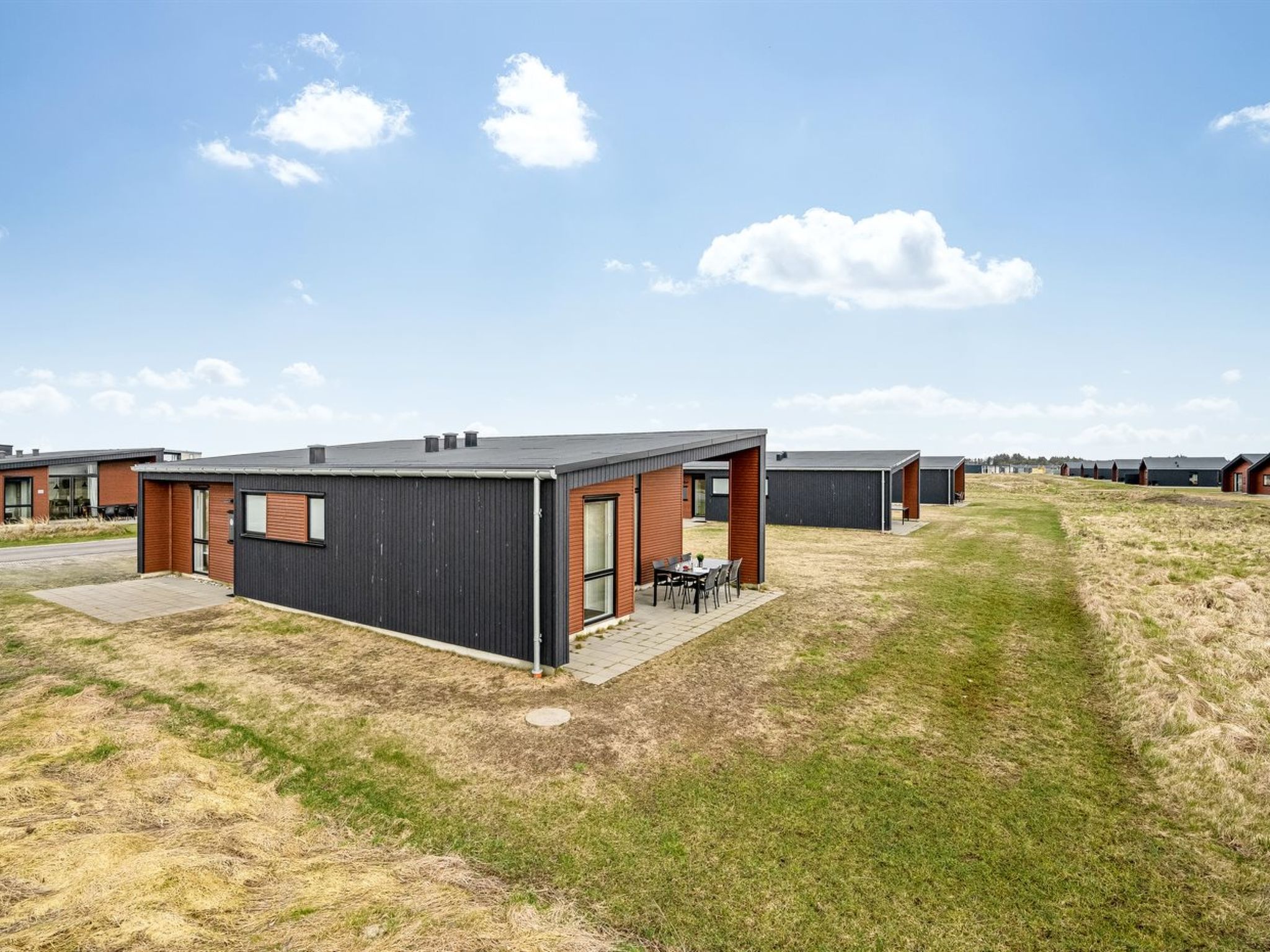 "Ilindenka" - 500m from the sea - Buiten