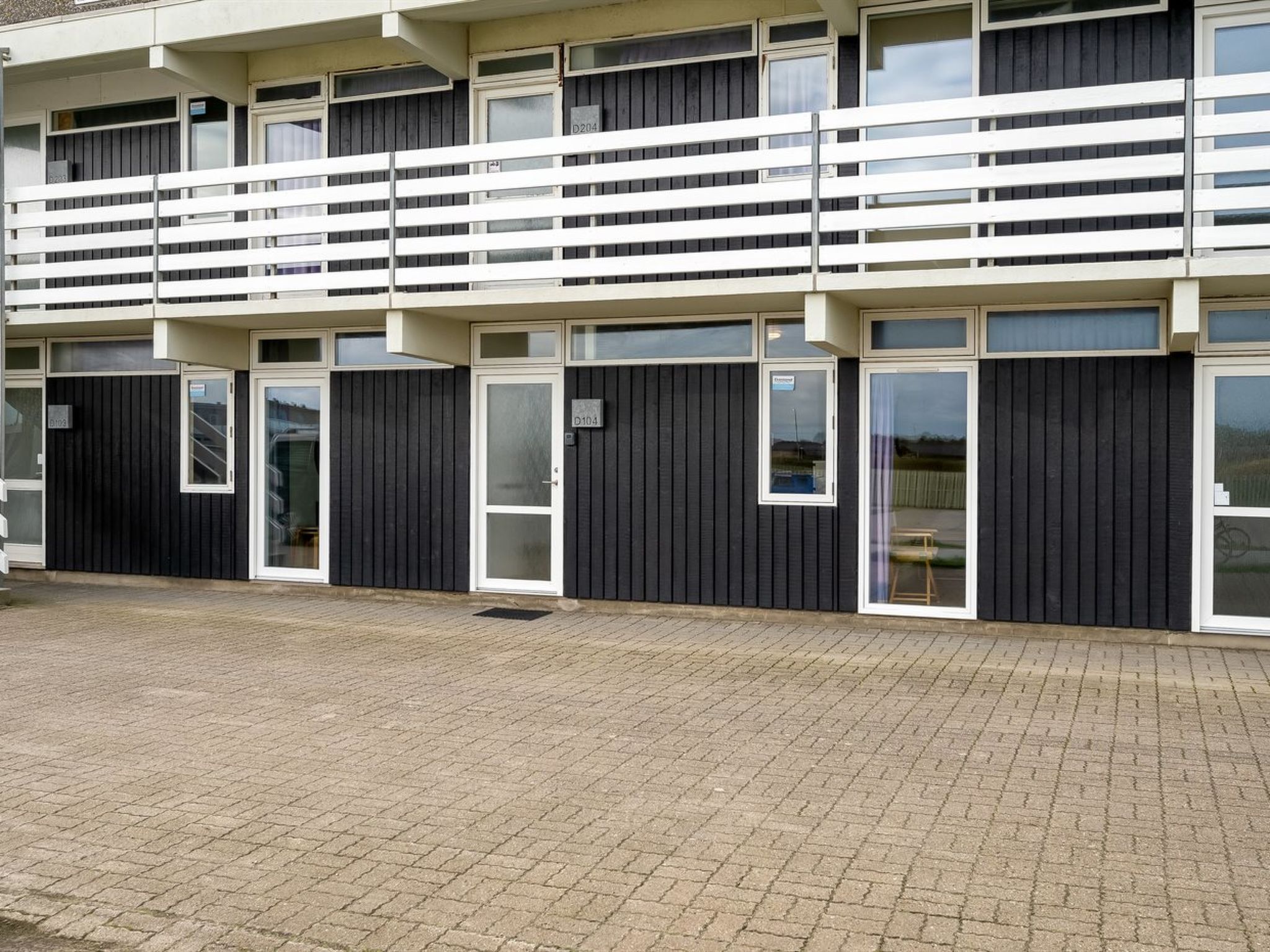 "Ellyn" - 250m from the sea-Buiten