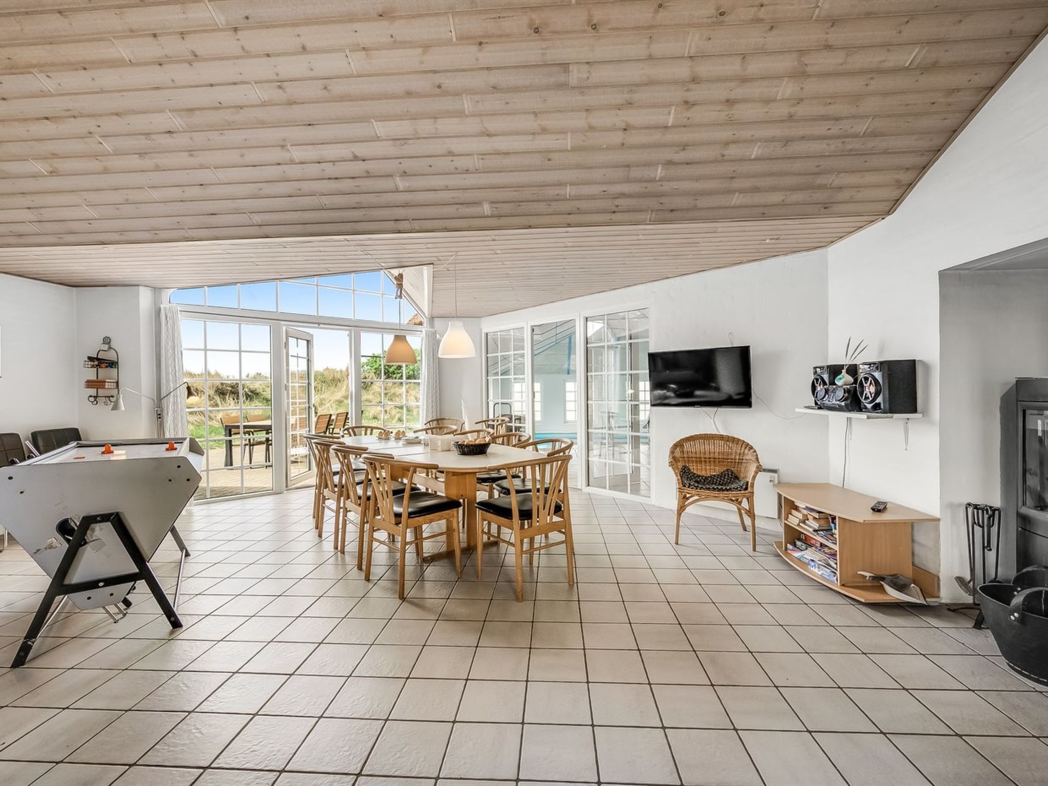 "Edlef" - 800m from the sea - Binnen