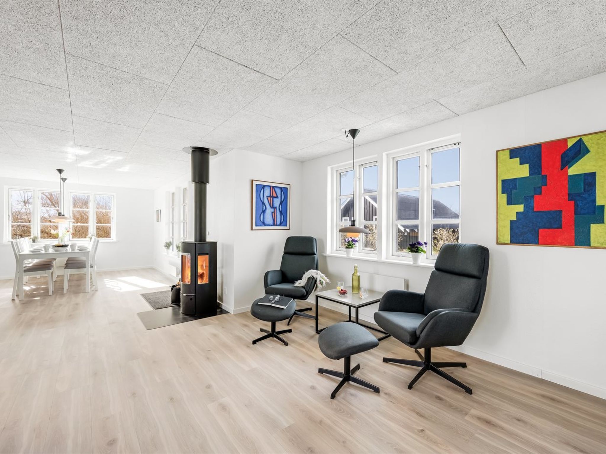 "Torhild" - 700m from the sea - Inside