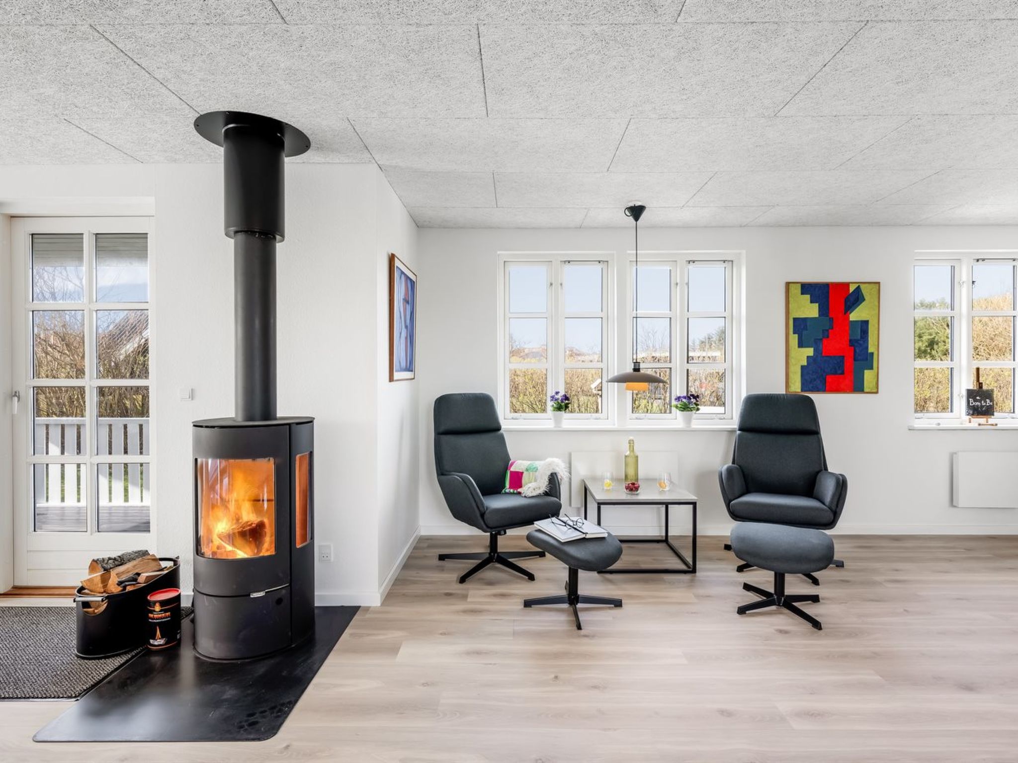 "Torhild" - 700m from the sea - Inside