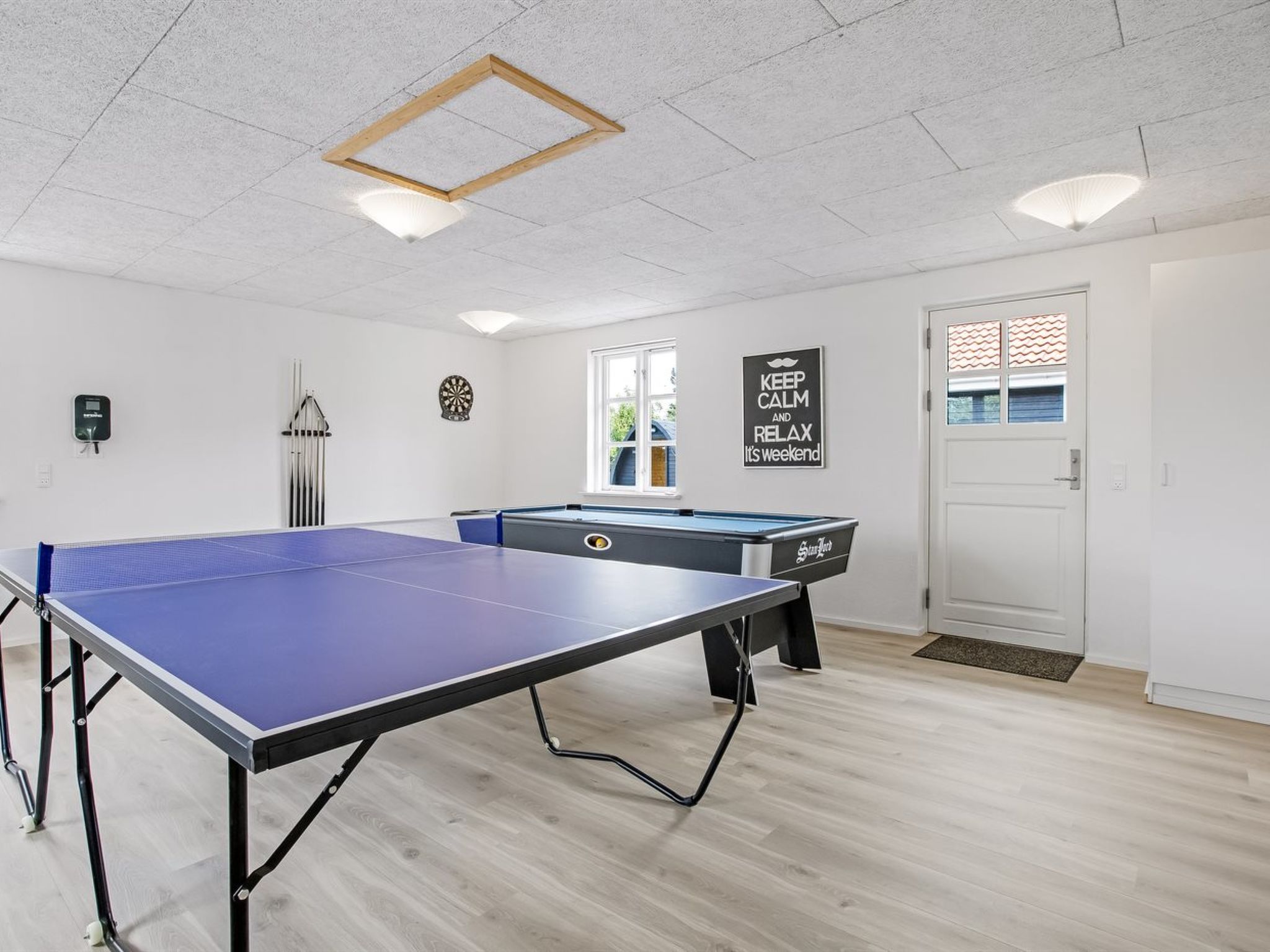 "Torhild" - 700m from the sea - Inside