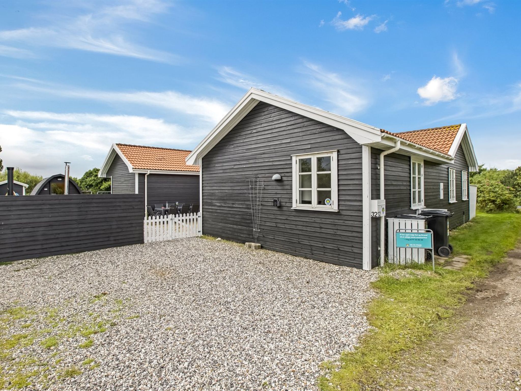 "Torhild" - 700m from the sea - Outside