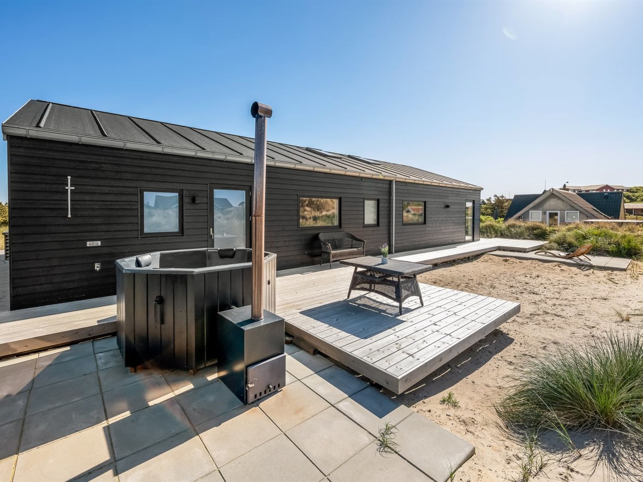 "Chenoa" - 350m from the sea - Buiten