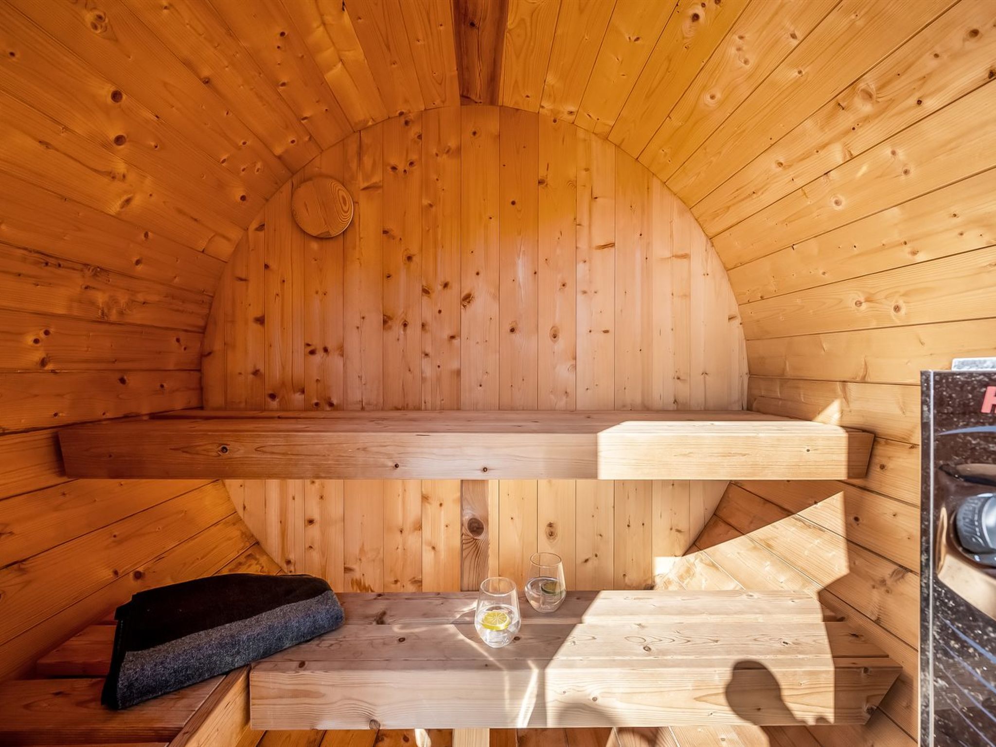 "Chenoa" - 350m from the sea - Buiten