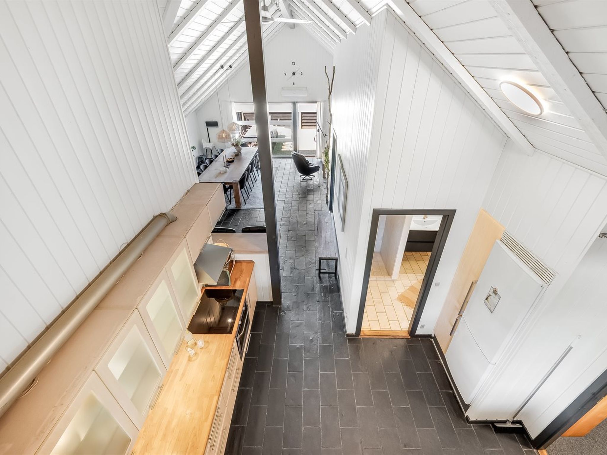 "Aage" - 1.7km from the sea - Drinnen