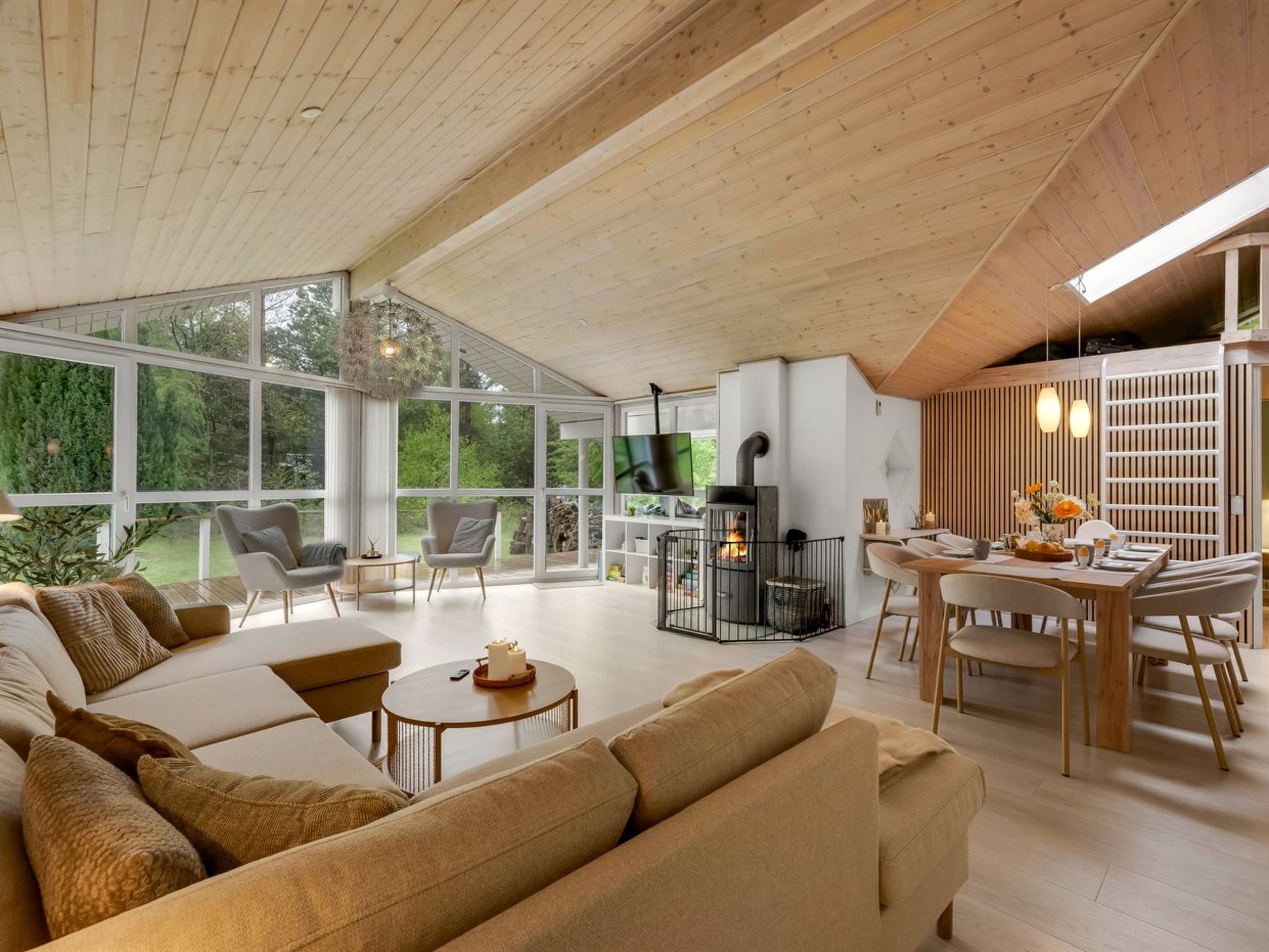 "Samine" - 2km from the sea - Inside