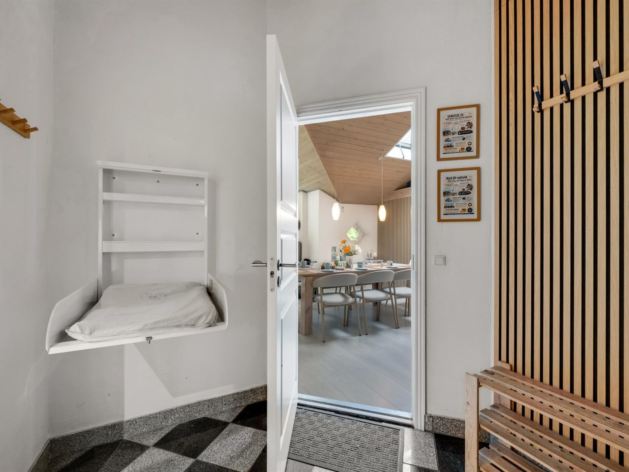 "Samine" - 2km from the sea - Inside