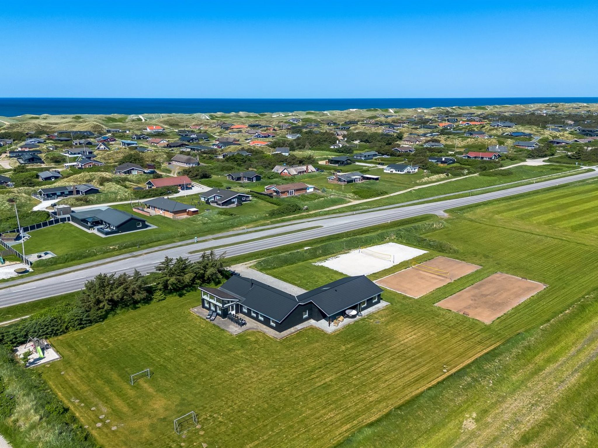"Germund" - 770m from the sea - Buiten