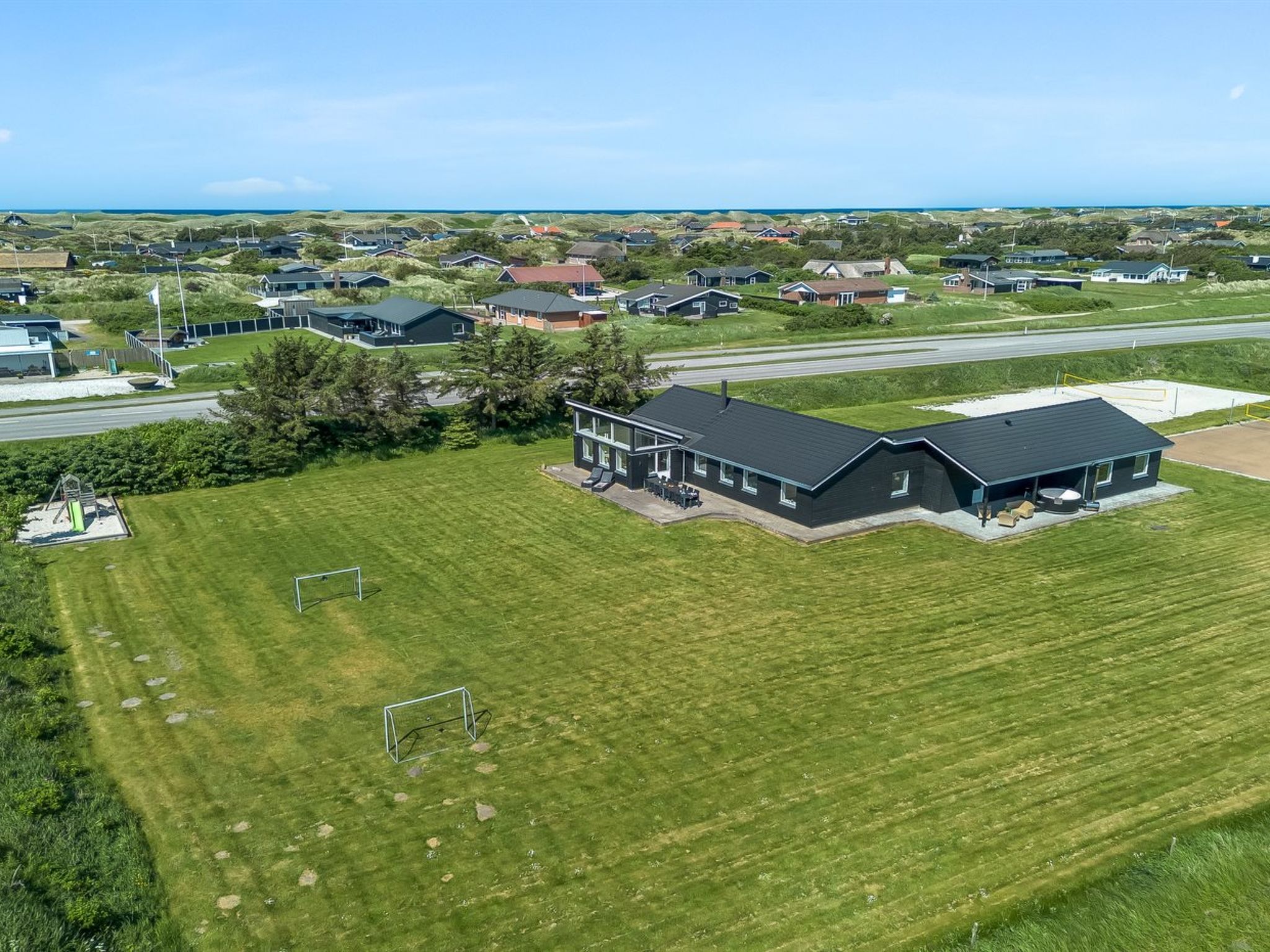 "Germund" - 770m from the sea - Buiten