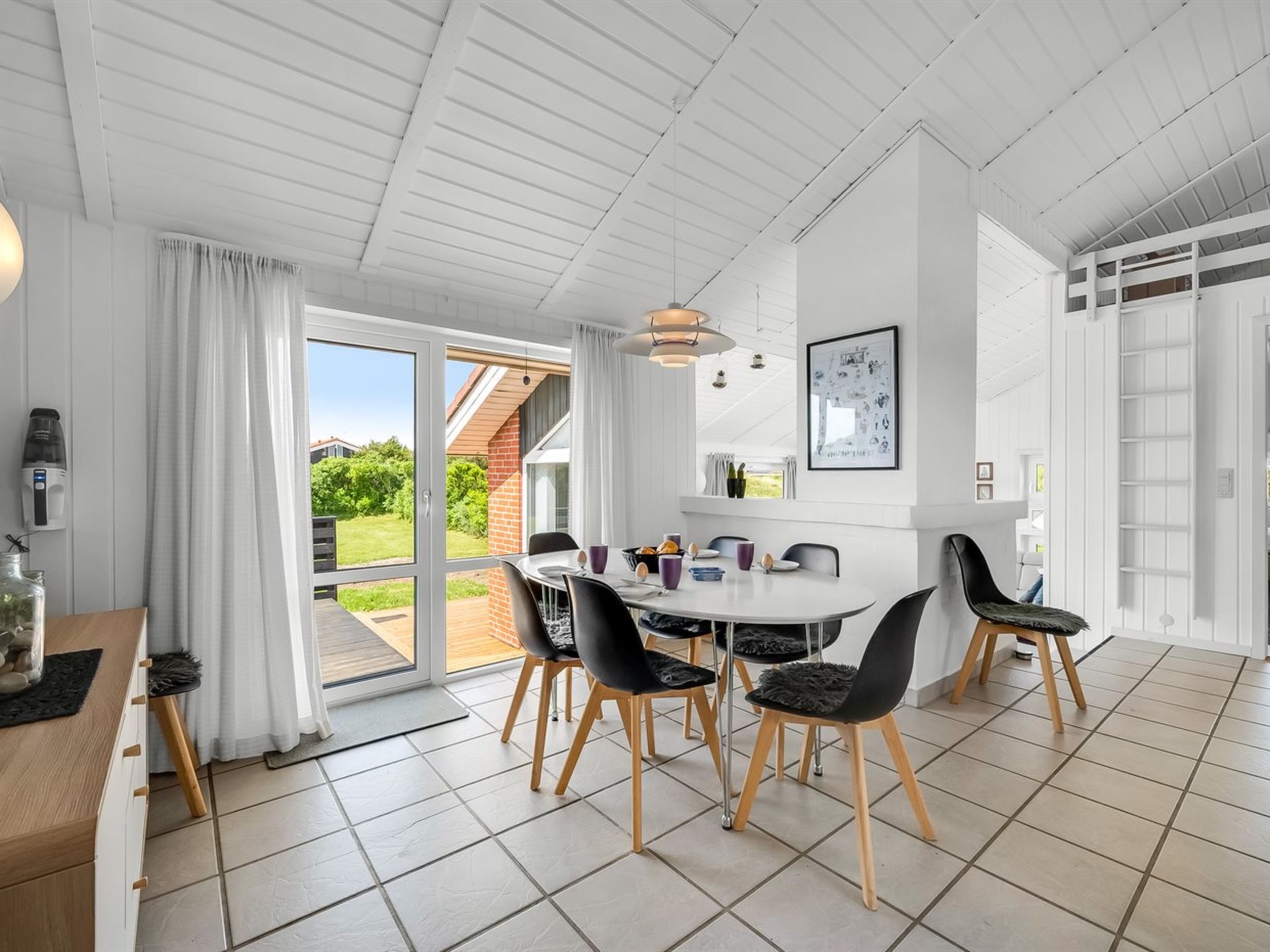 "Elviira" - 600m from the sea