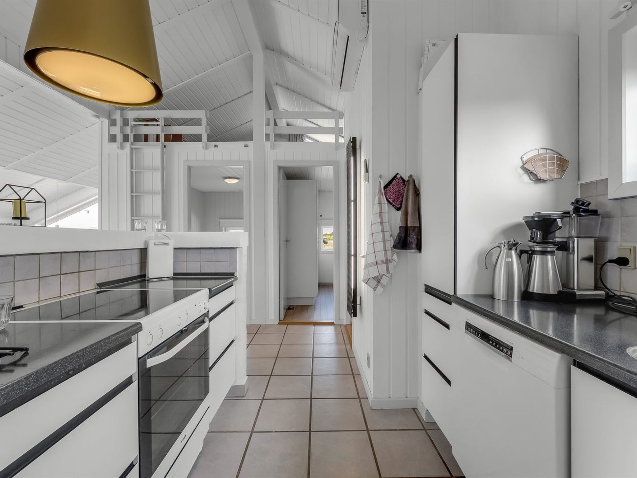 "Elviira" - 600m from the sea - Binnen