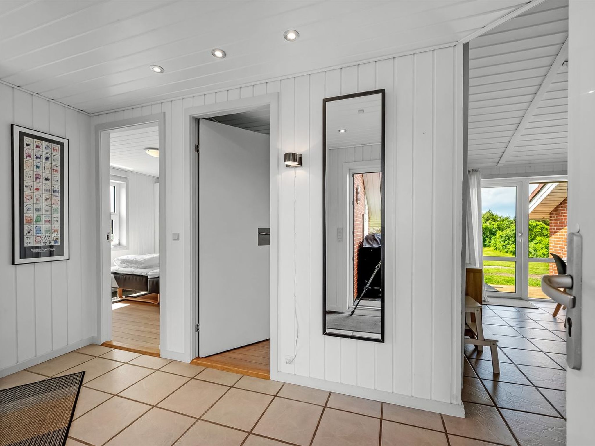 "Elviira" - 600m from the sea - Binnen