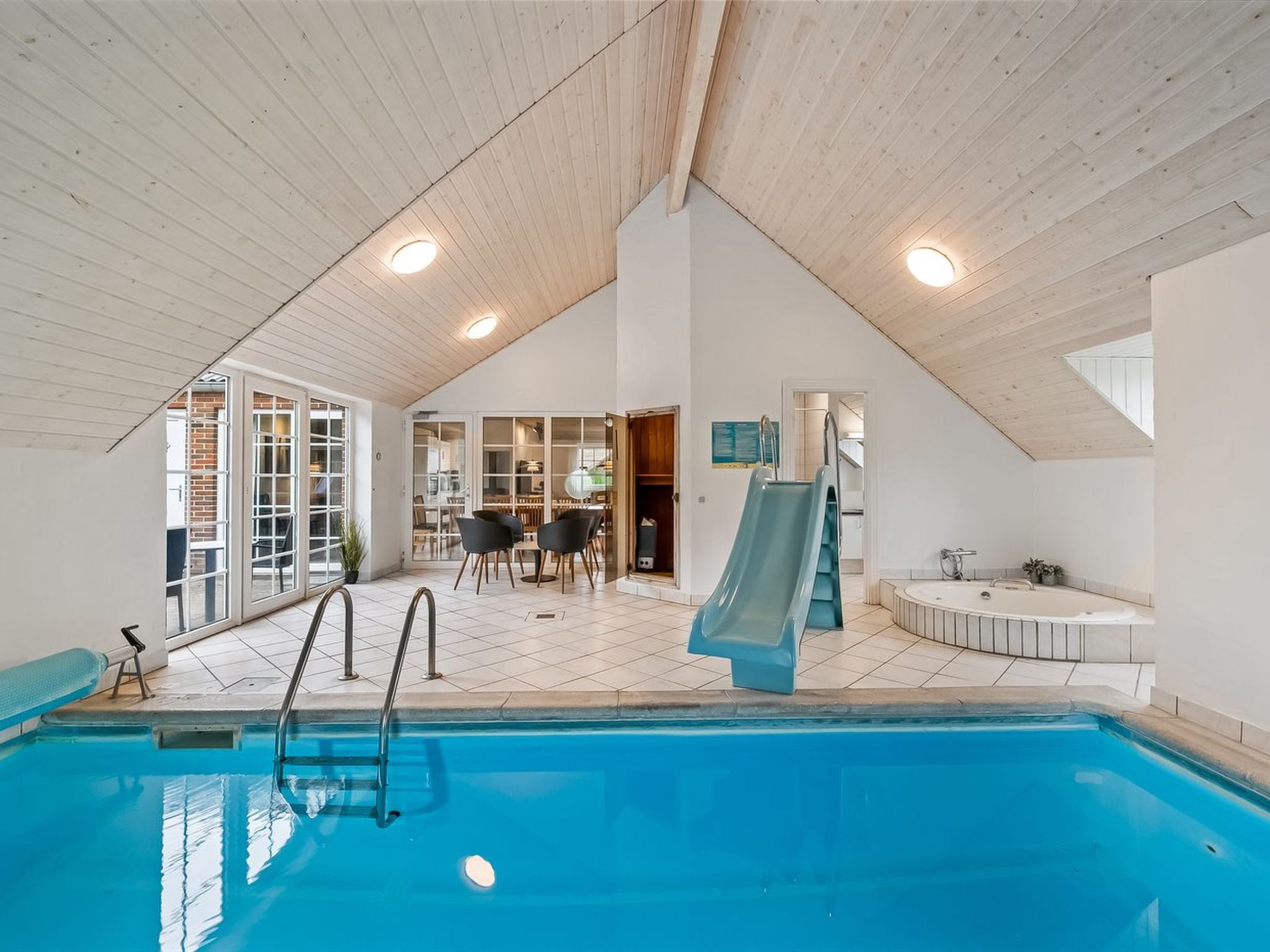 "Botmar" - 1.5km from the sea - Buiten