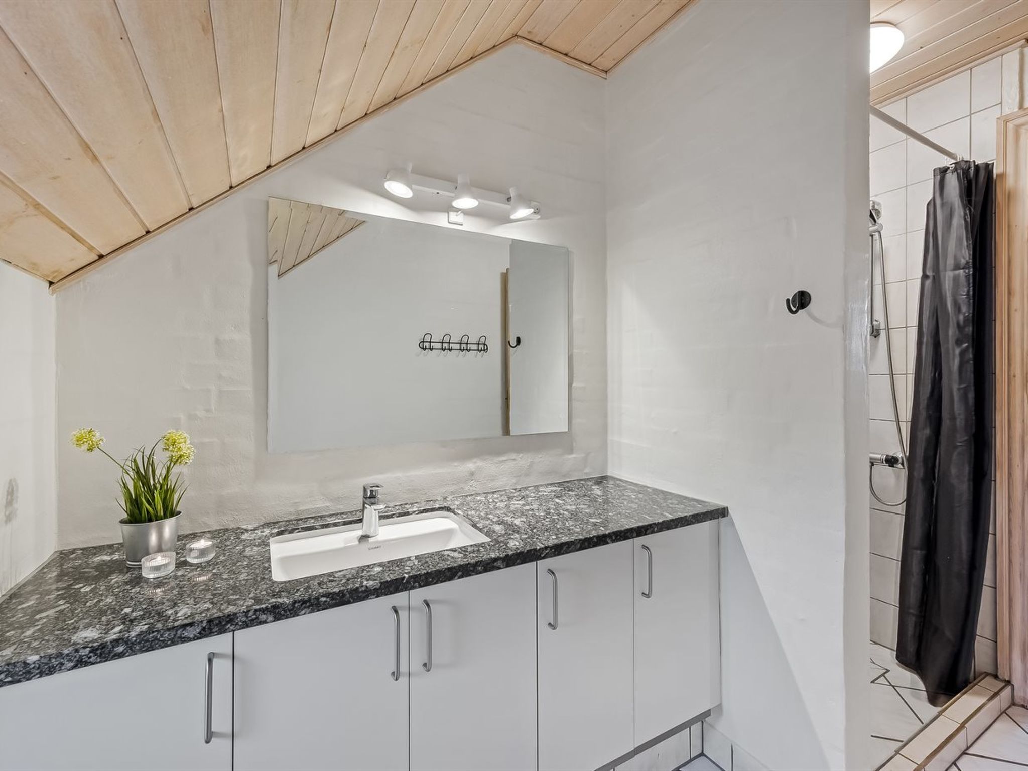 "Botmar" - 1.5km from the sea - Binnen