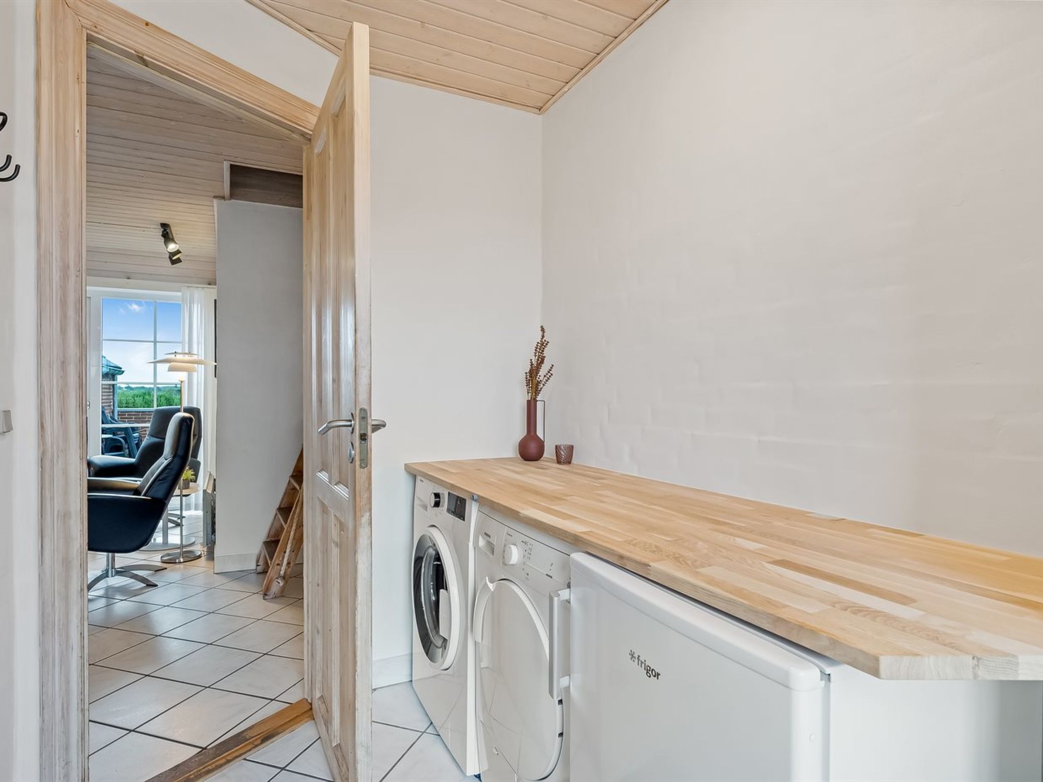 "Botmar" - 1.5km from the sea - Binnen