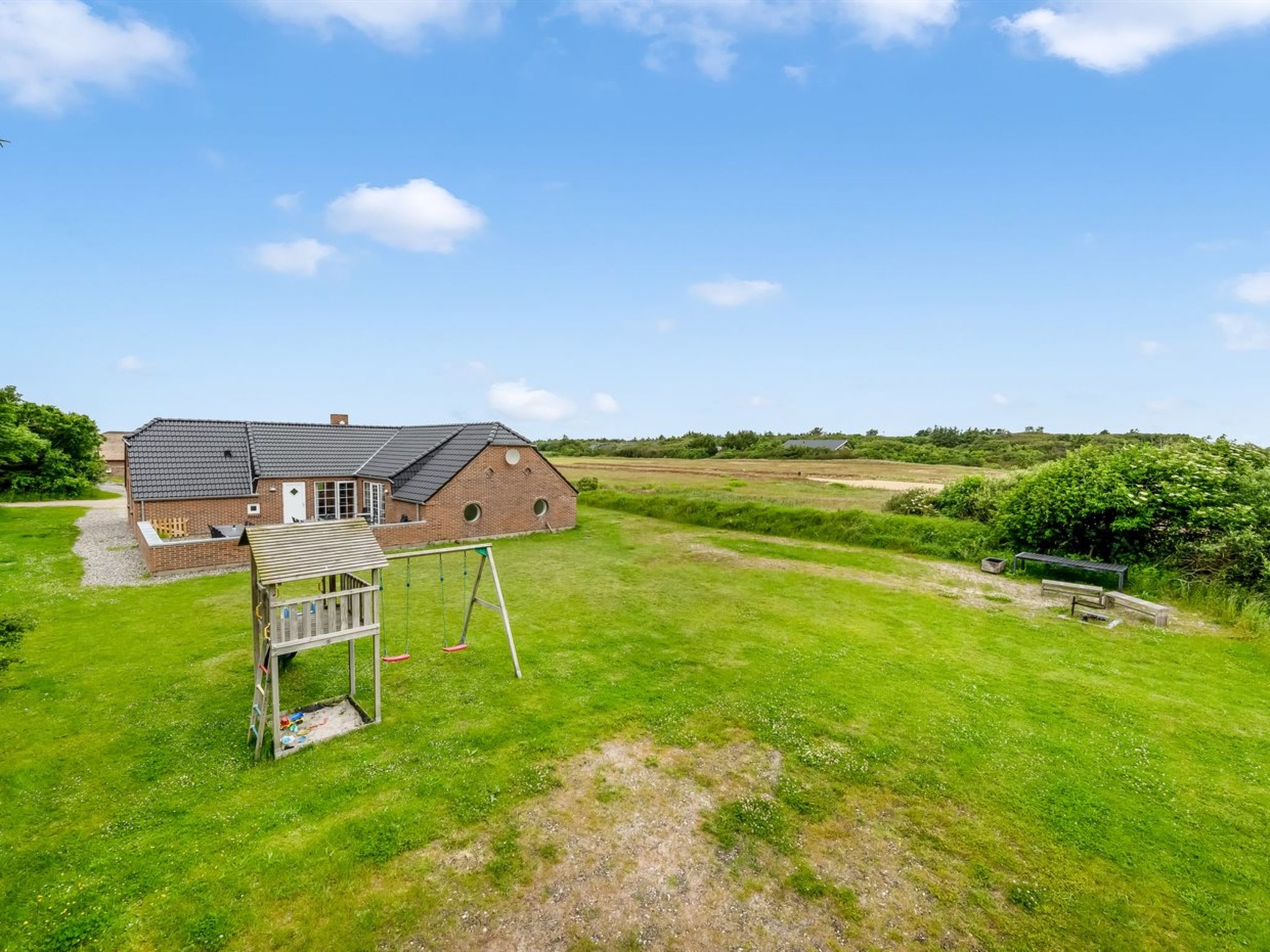 "Botmar" - 1.5km from the sea - Buiten