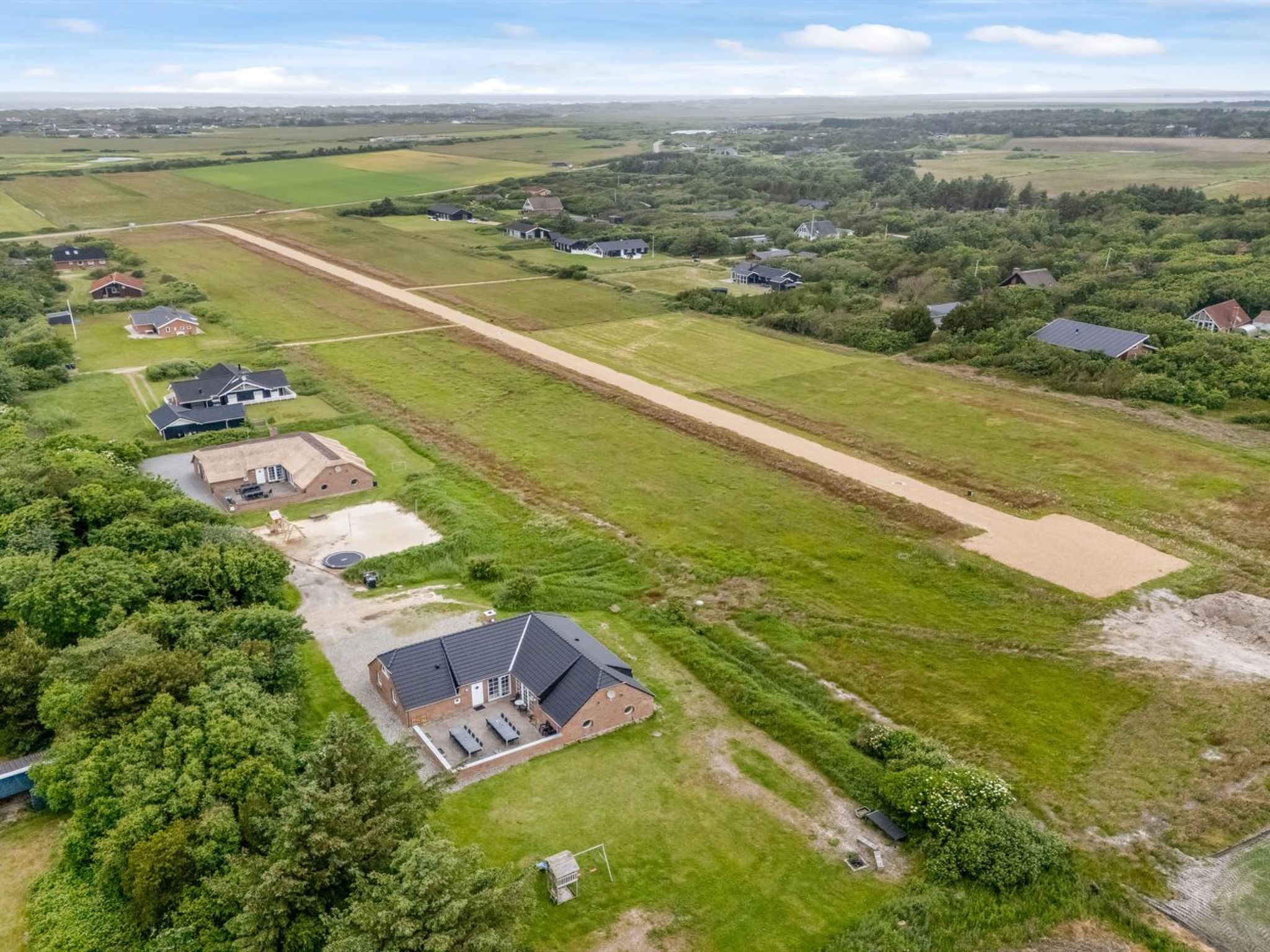 "Botmar" - 1.5km from the sea - Buiten