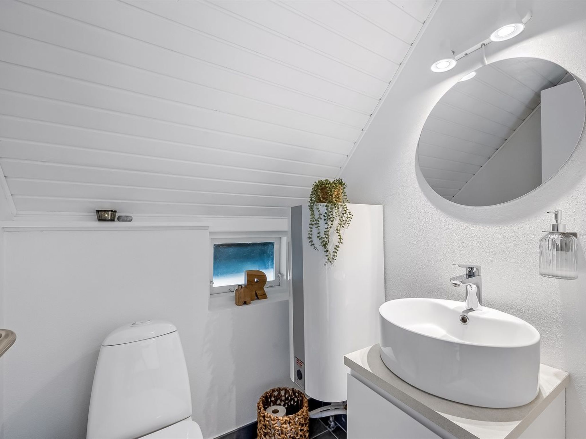 "Jelisaveta" - 500m from the sea - Binnen