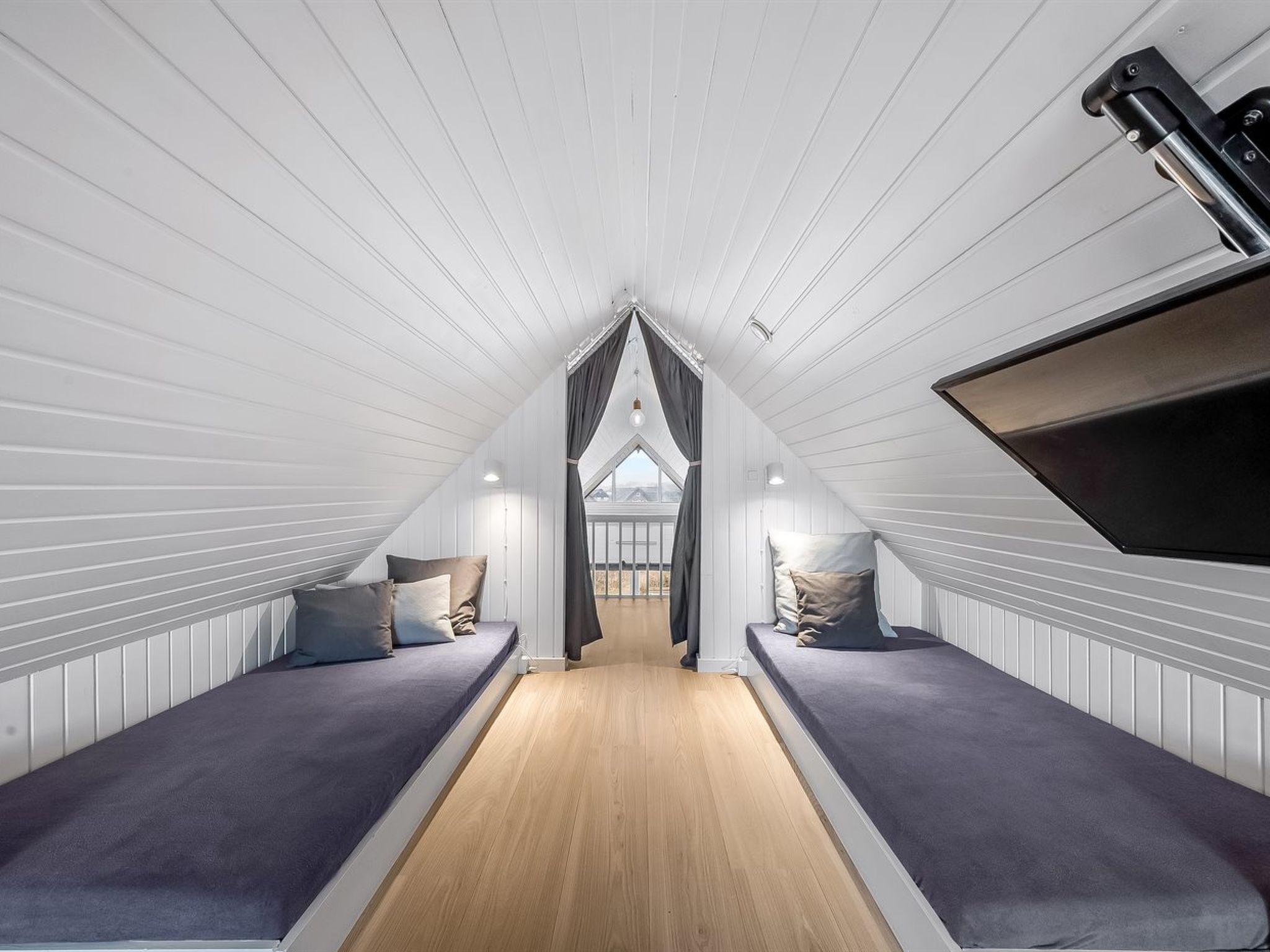 "Jelisaveta" - 500m from the sea - Binnen