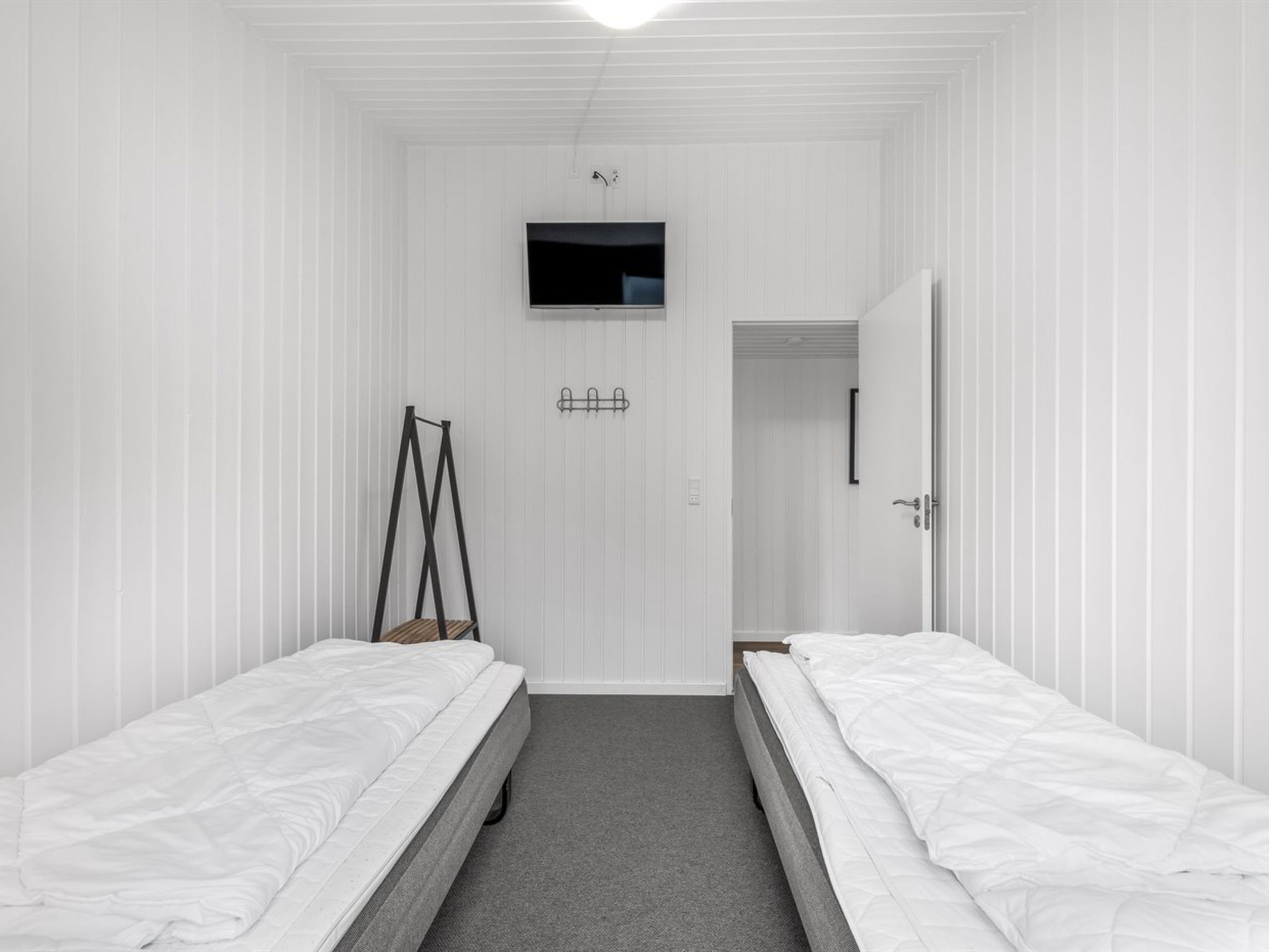 "Agnes" - 900m from the sea - Inside