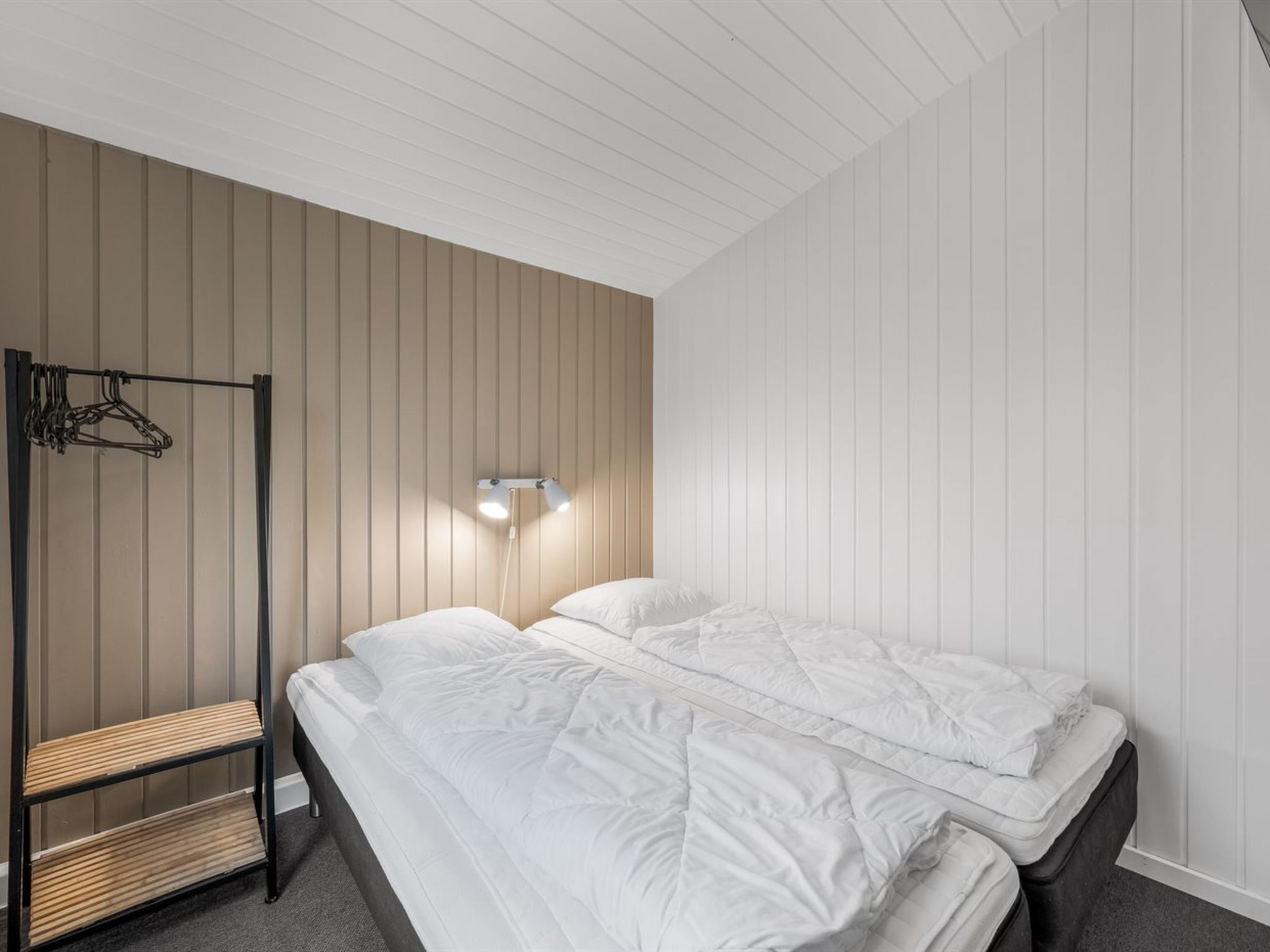 "Agnes" - 900m from the sea - Inside