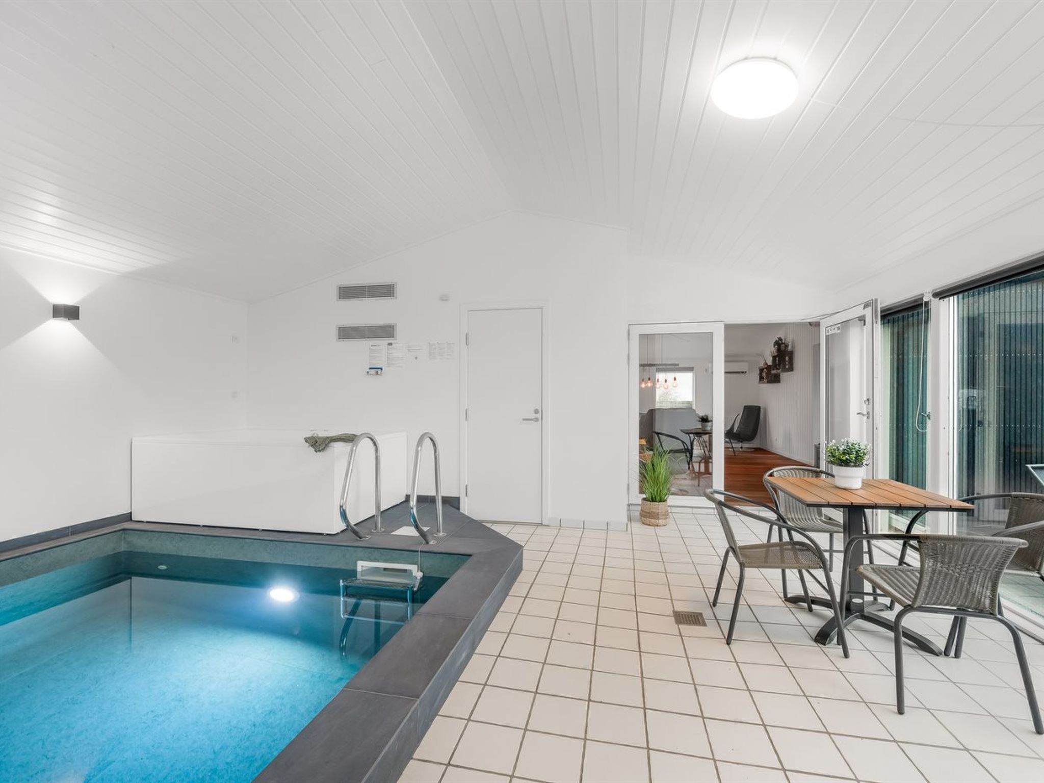 "Agnes" - 900m from the sea - Outside