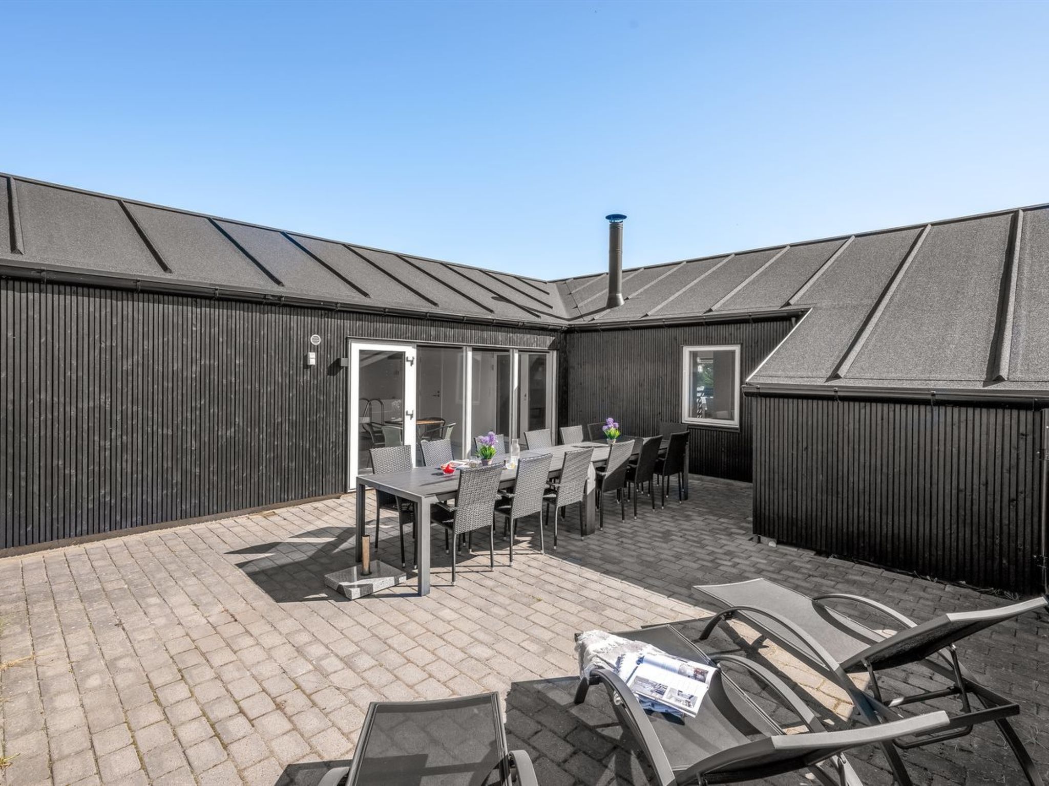 "Agnes" - 900m from the sea - Outside
