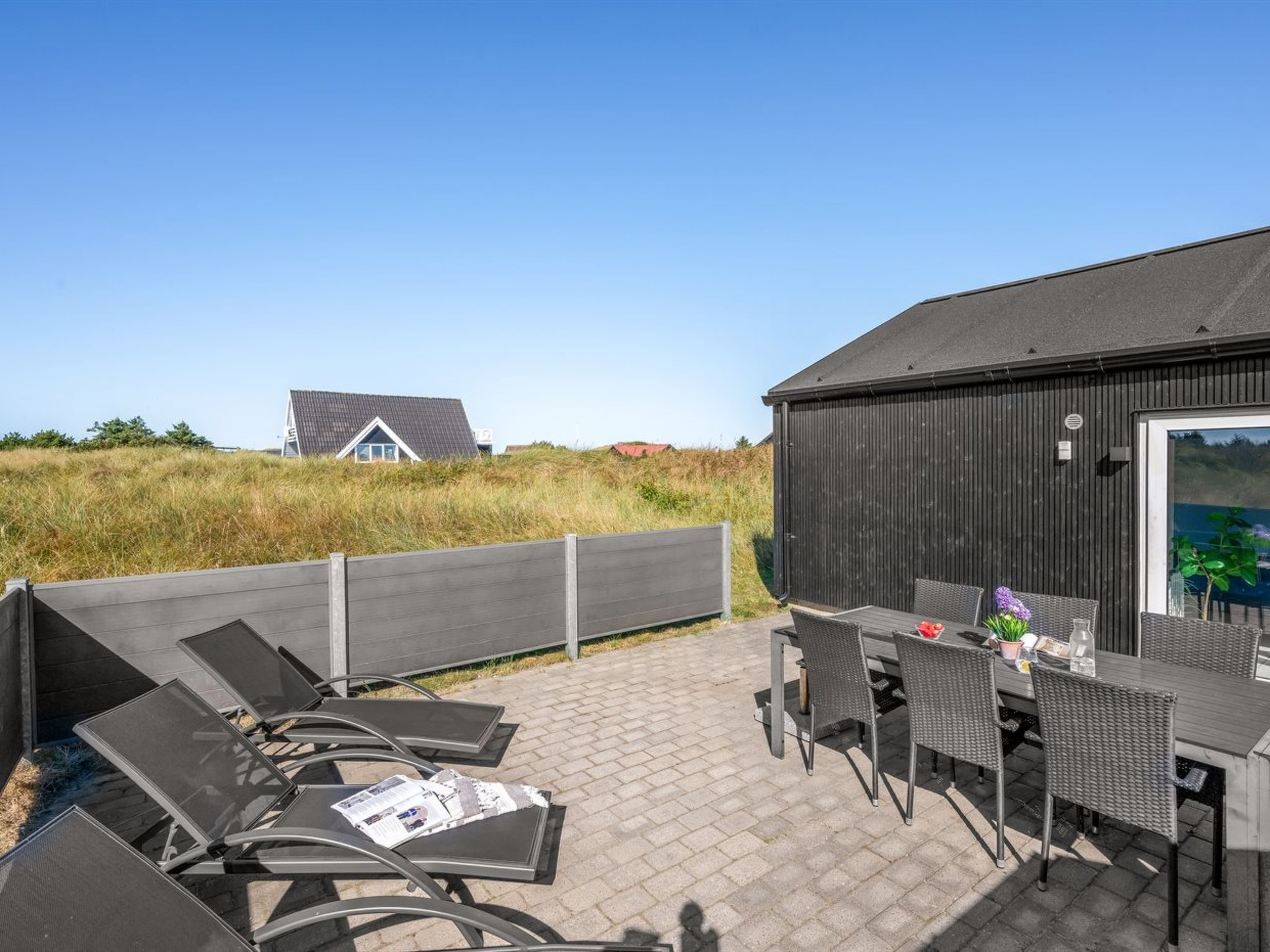 "Agnes" - 900m from the sea - Outside