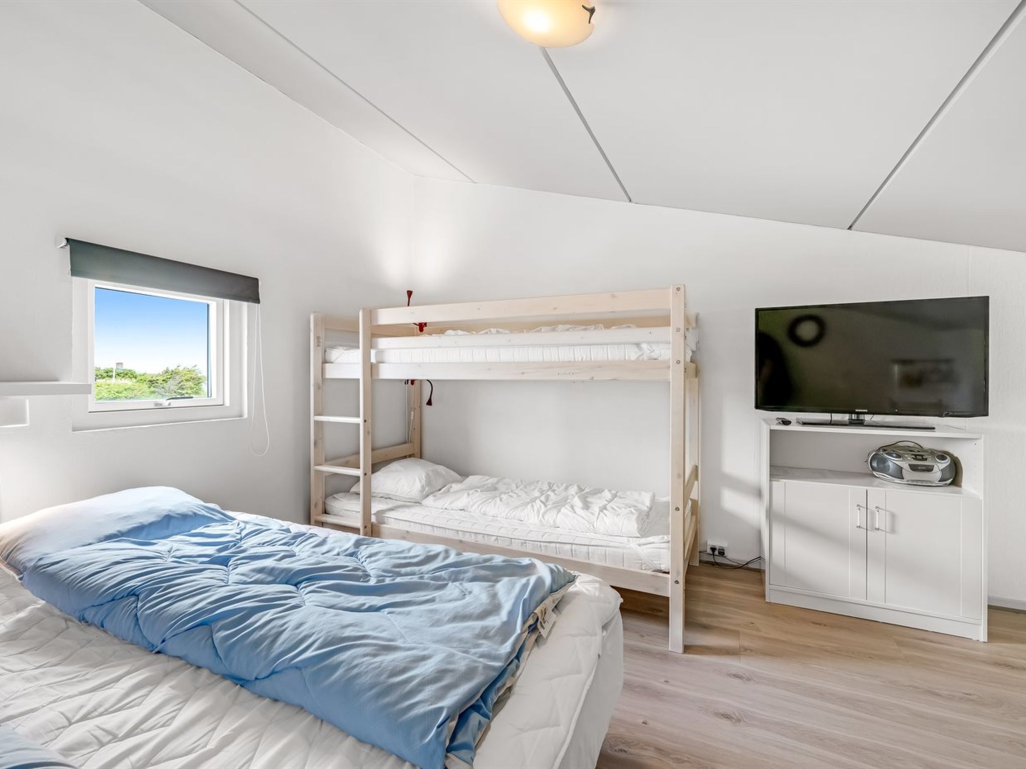 "Jari" - 200m from the sea - Drinnen
