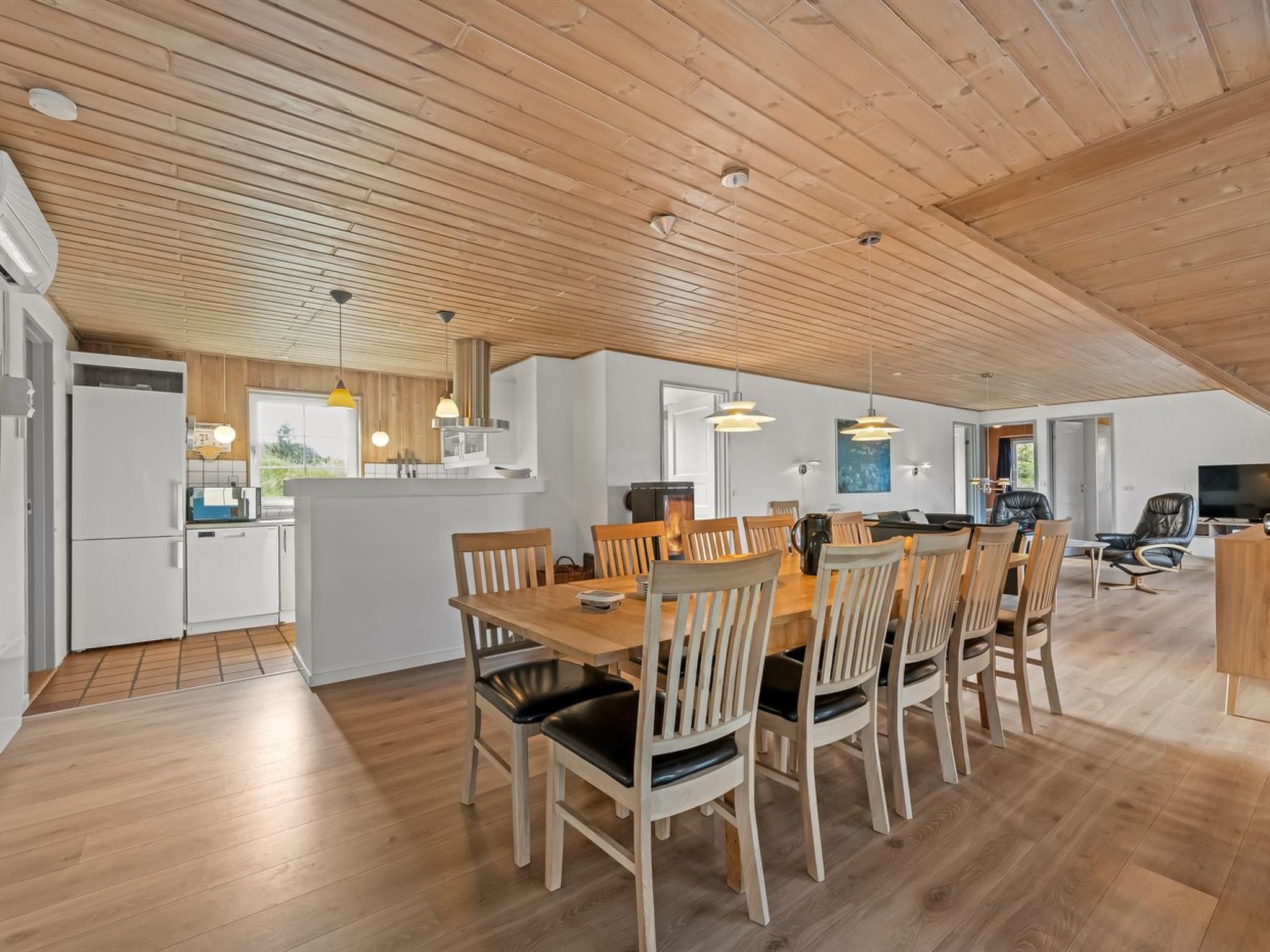 "Thiodver" - 850m from the sea-Inside