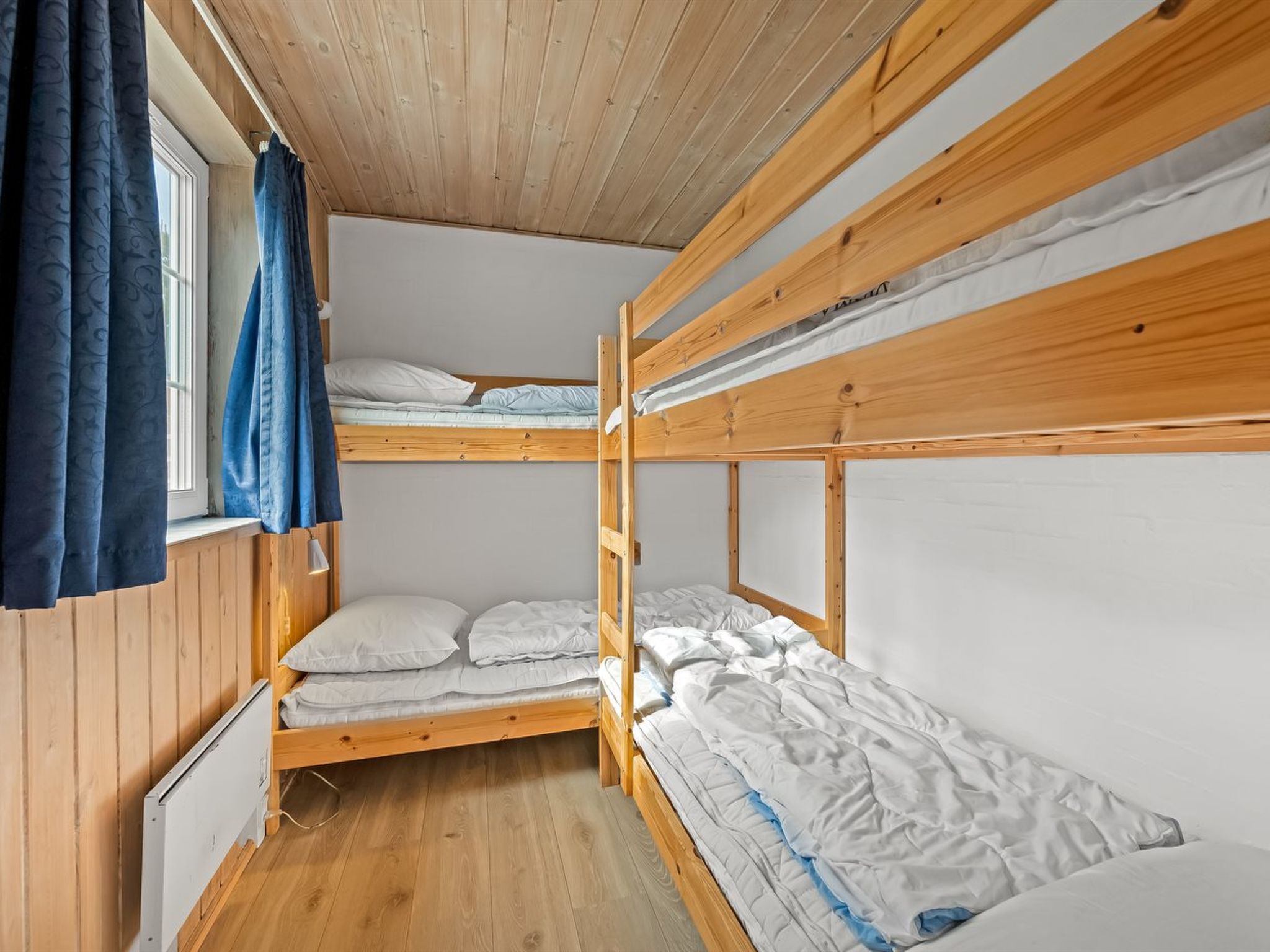 "Thiodver" - 850m from the sea-Inside