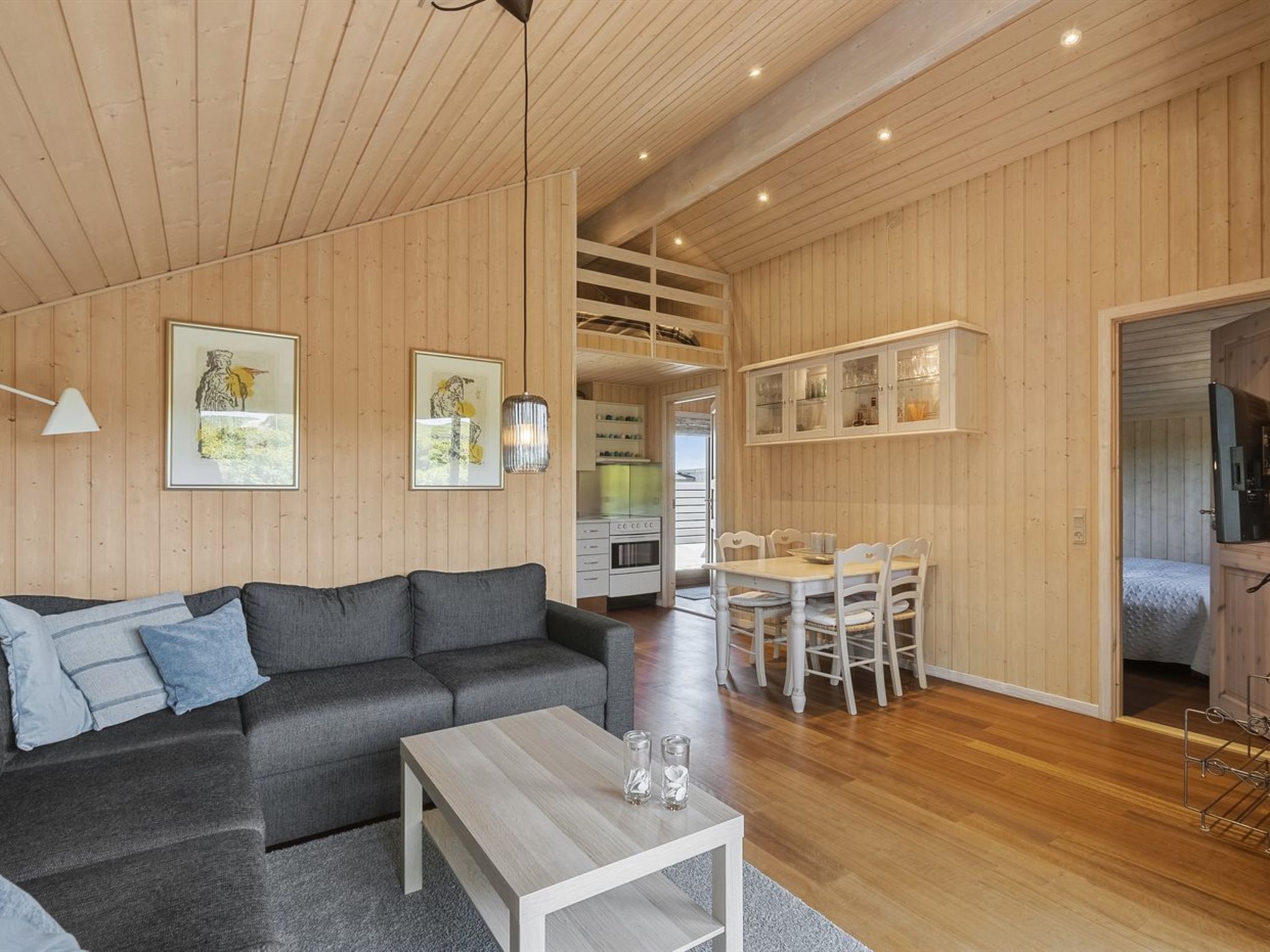 "Georg" - 200m from the sea-Dedans