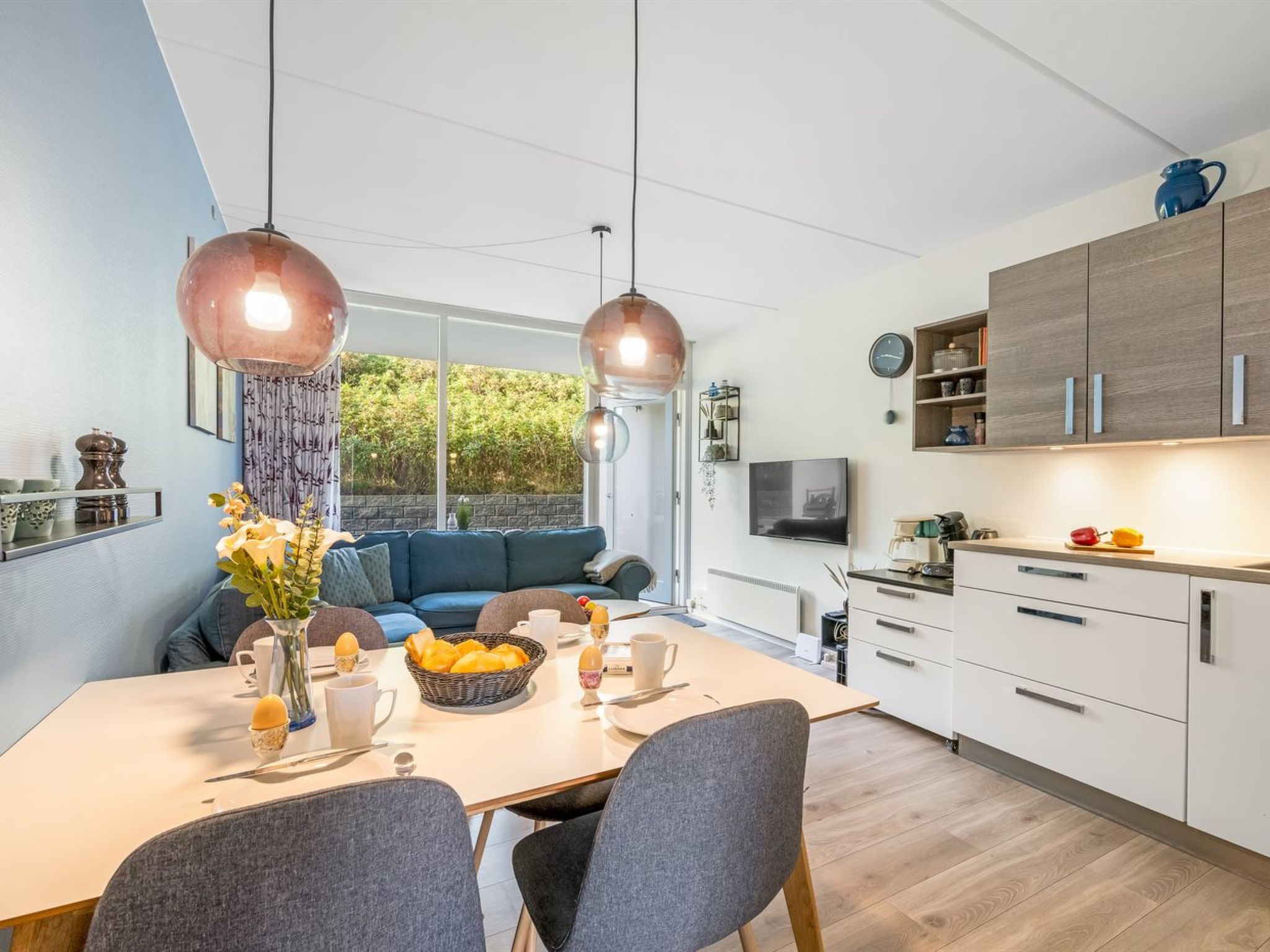 "Lelle" - 150m from the sea - Binnen