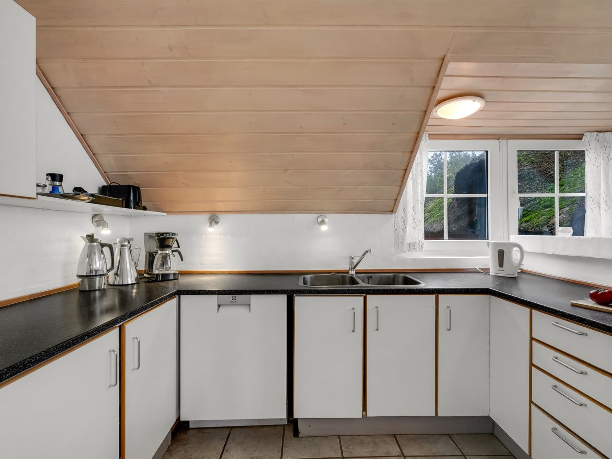 "Eweline" - 700m from the sea - Inside