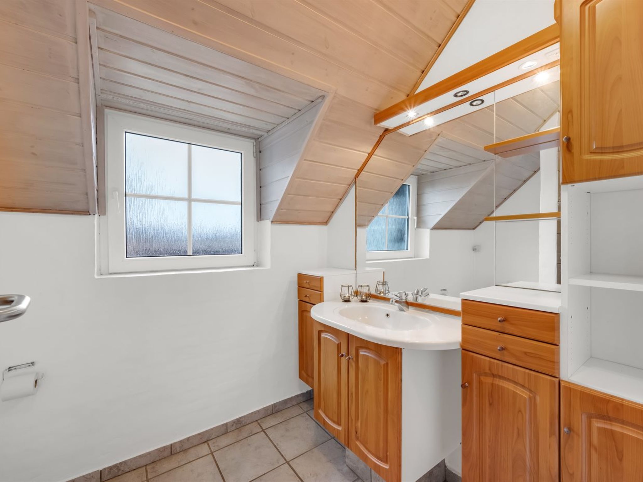 "Eweline" - 700m from the sea - Inside
