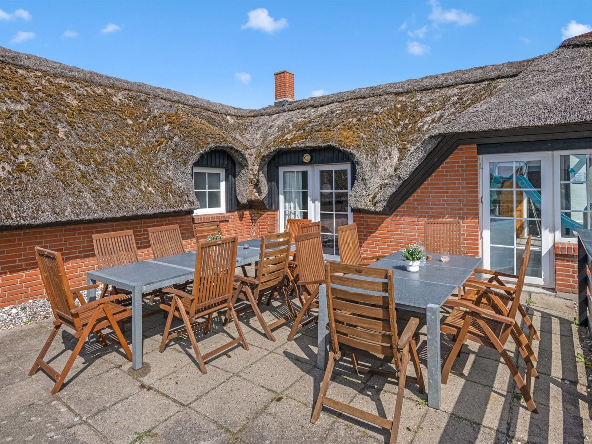 "Eweline" - 700m from the sea - Outside